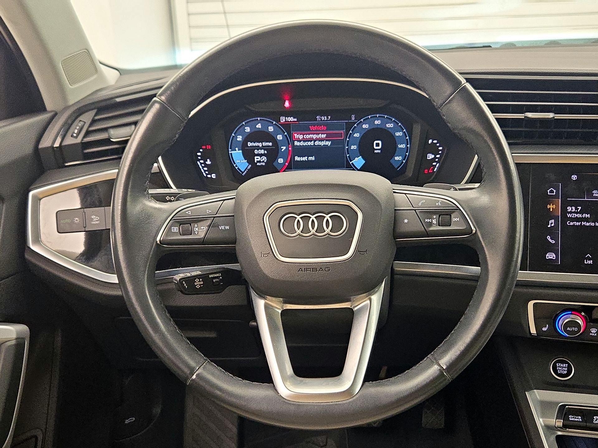 Thumbnail: 2024 Audi Q3 - 10