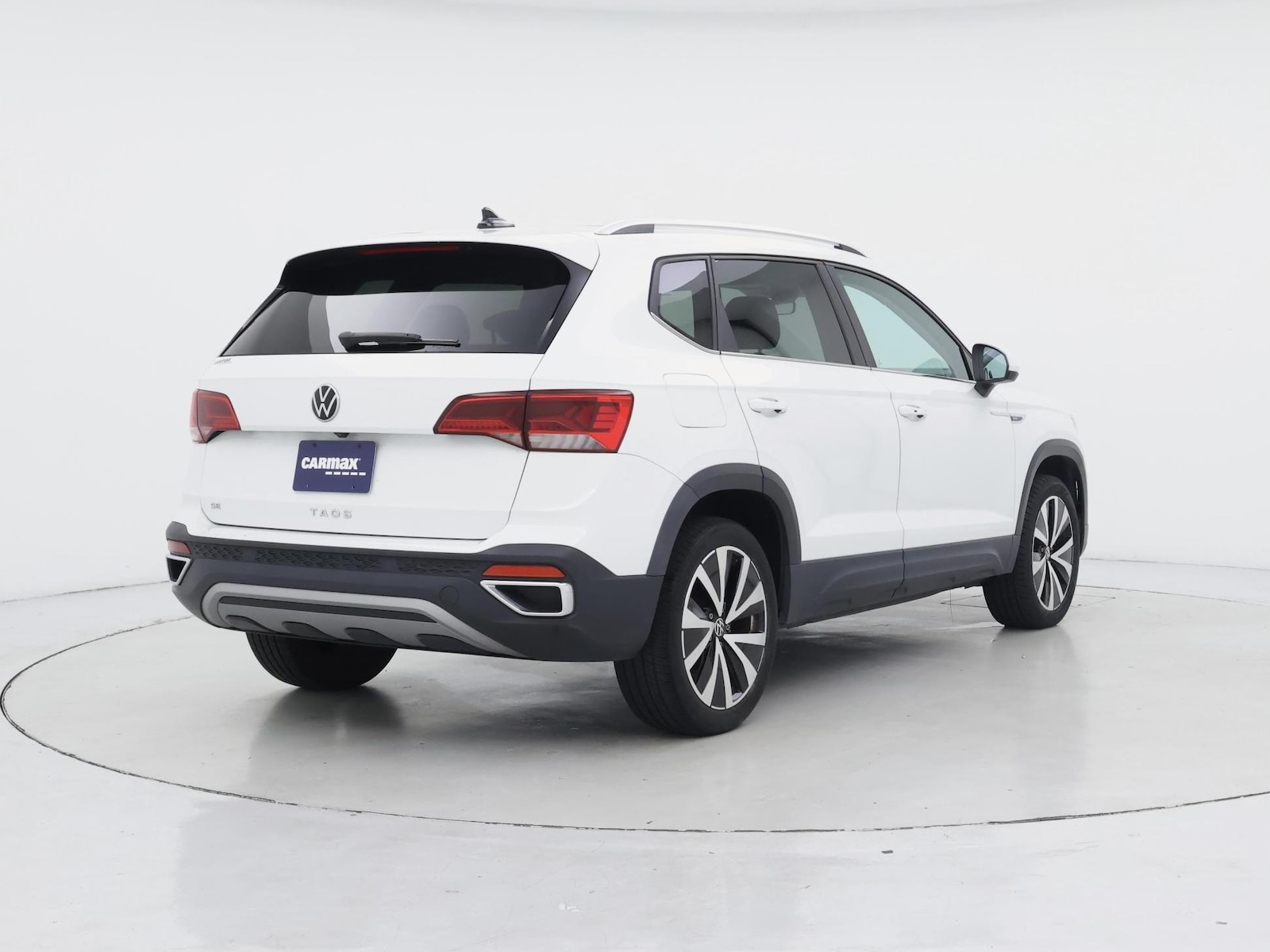 2023 Volkswagen Taos SE - Photo 9