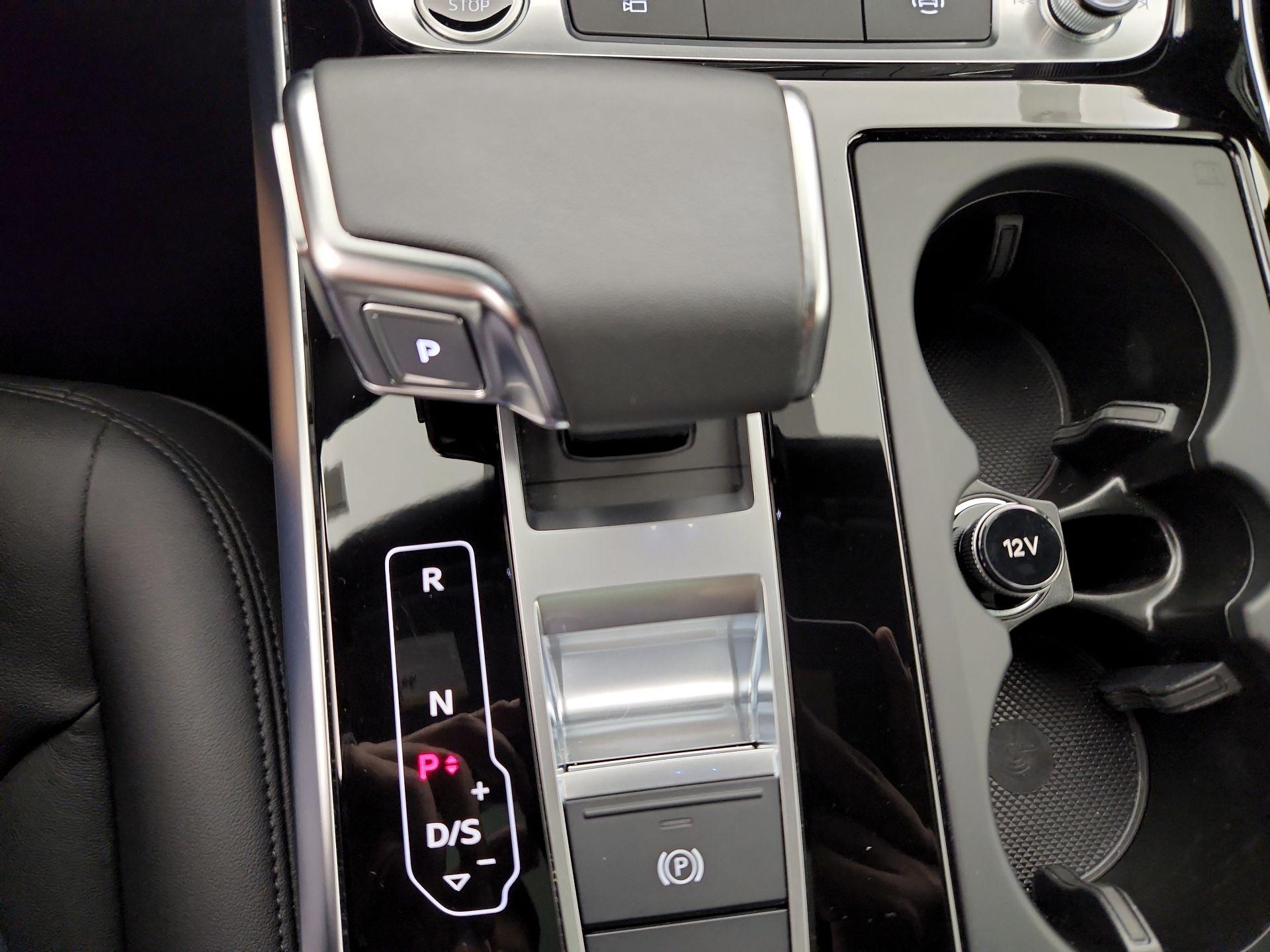Thumbnail: 2024 Audi Q7 - 18
