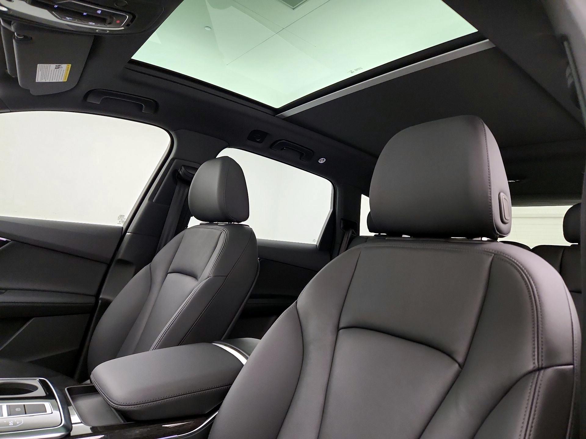 Thumbnail: 2024 Audi Q7 - 20