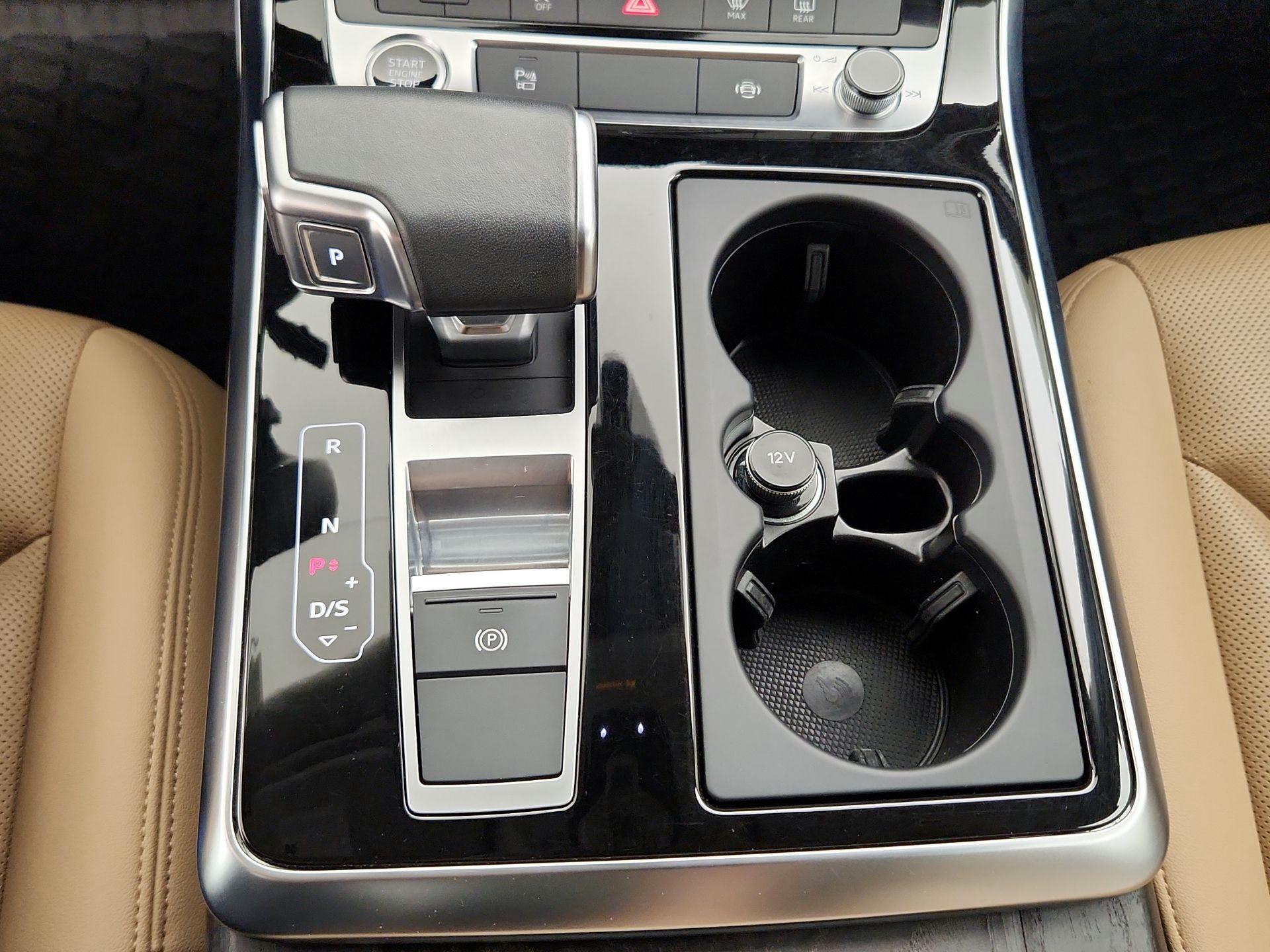 Thumbnail: 2023 Audi Q7 - 18