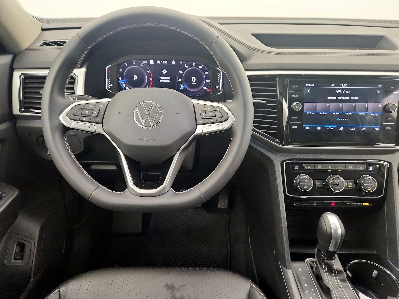 2023 Volkswagen Atlas SEL - Photo 9
