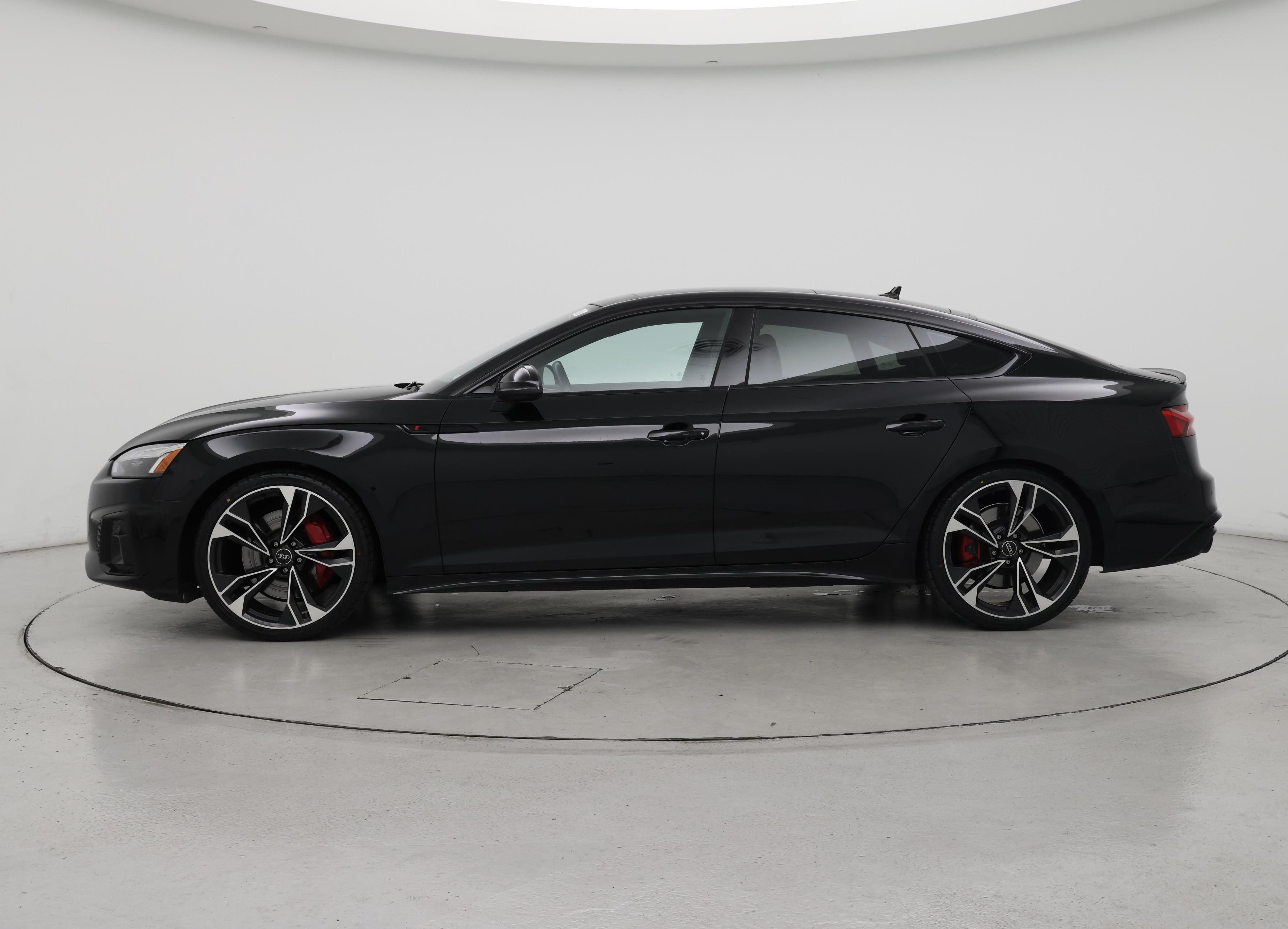 Thumbnail: 2023 Audi S5 - 3