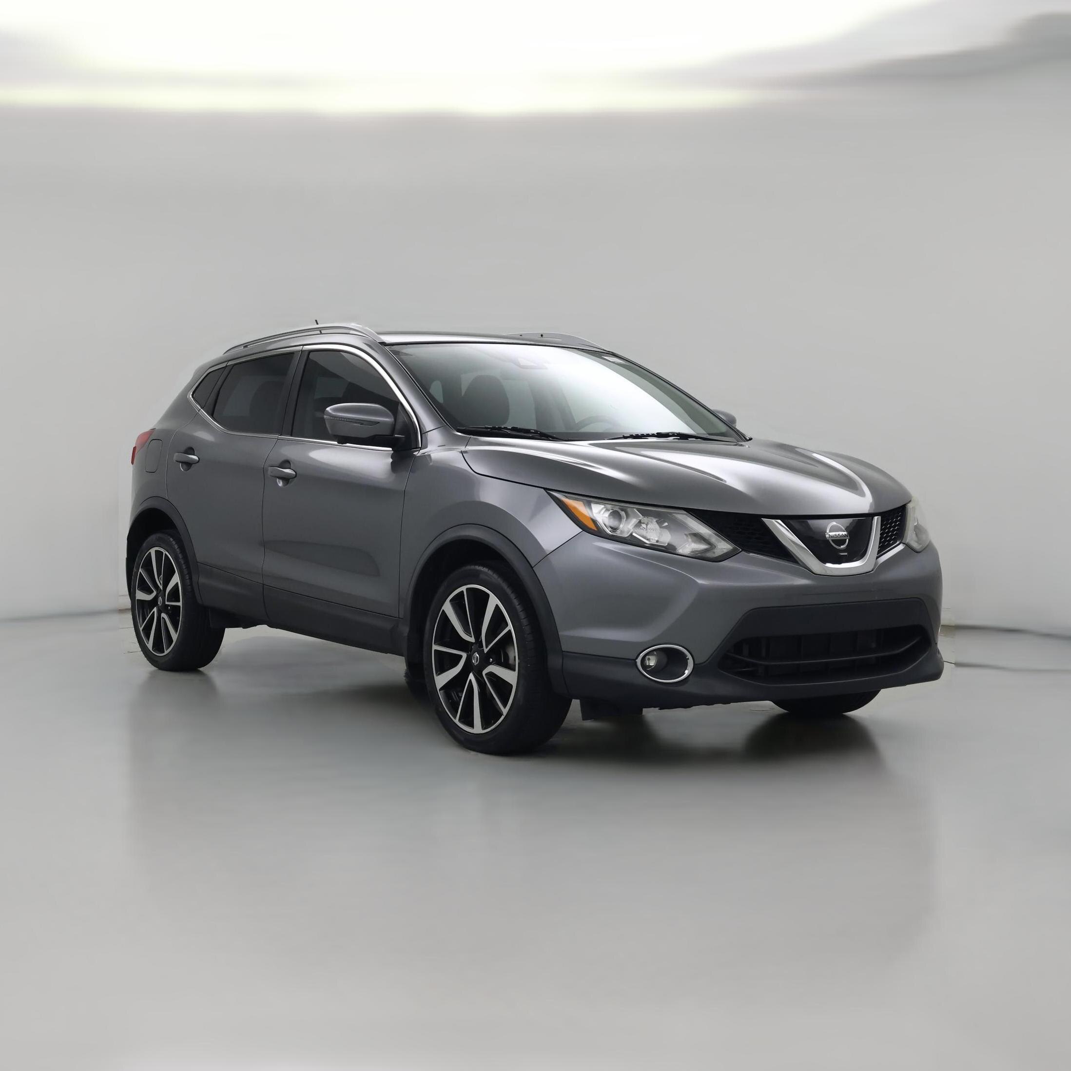 Thumbnail: 2018 Nissan Rogue Sport - 1