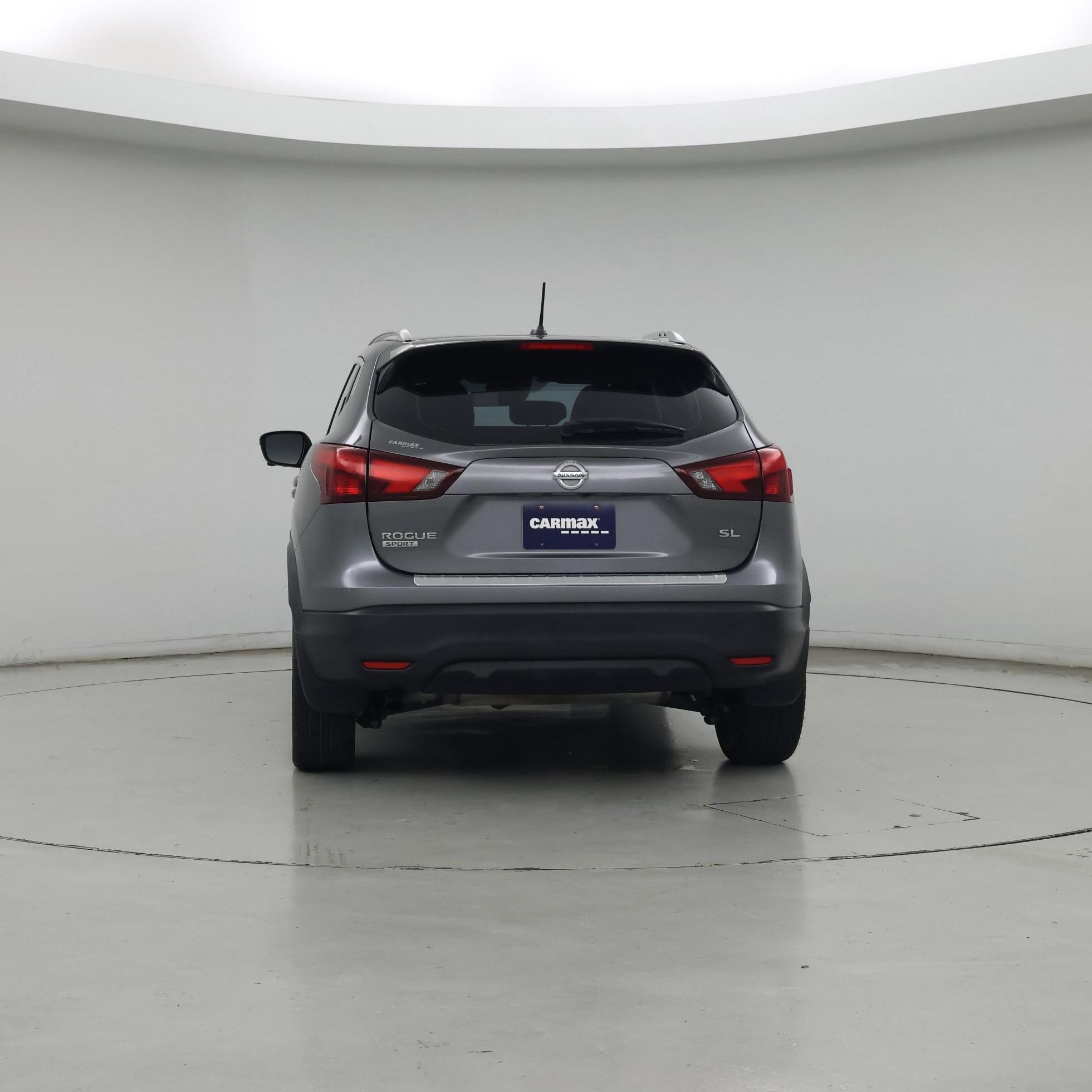 Thumbnail: 2018 Nissan Rogue Sport - 6