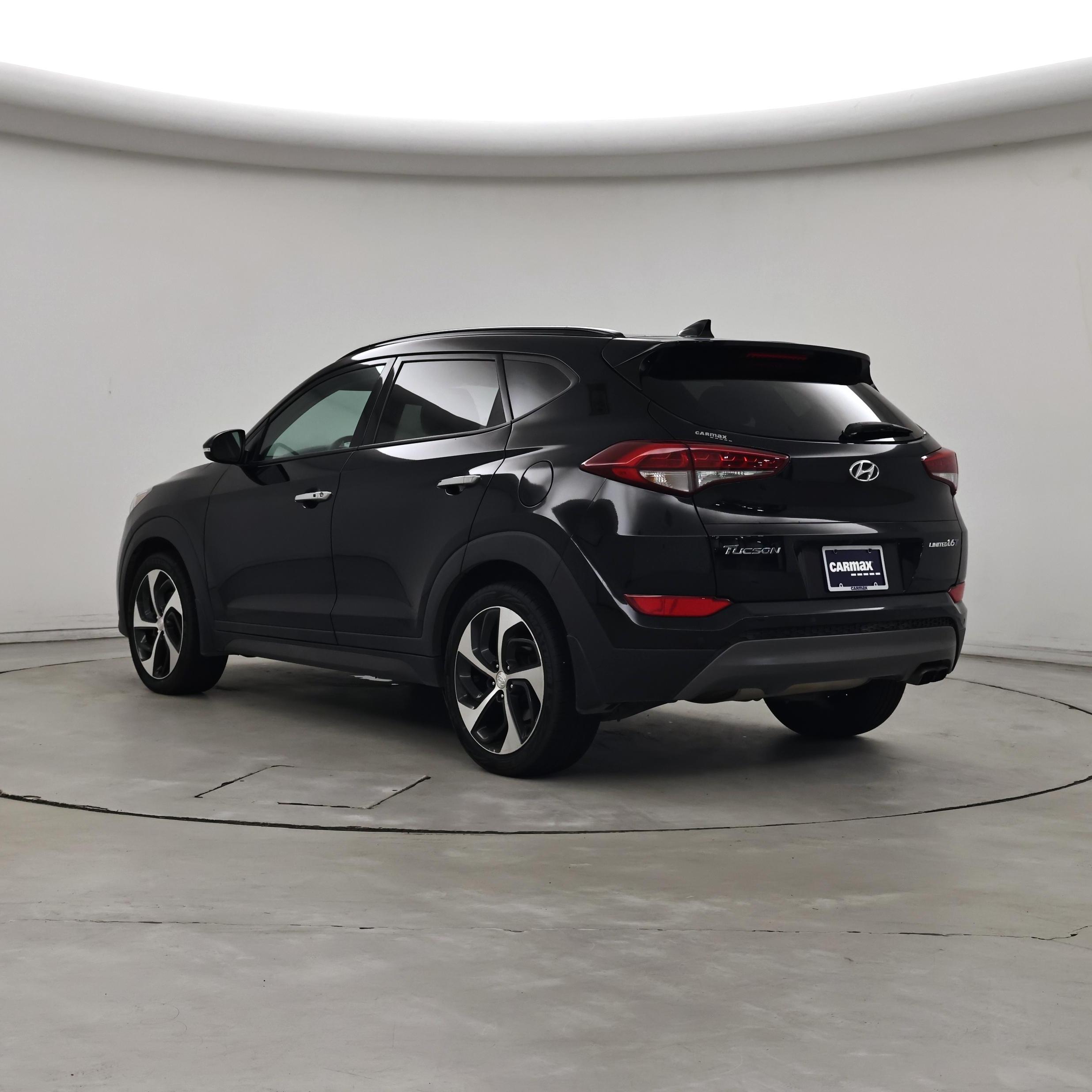 Thumbnail: 2016 Hyundai Tucson - 2