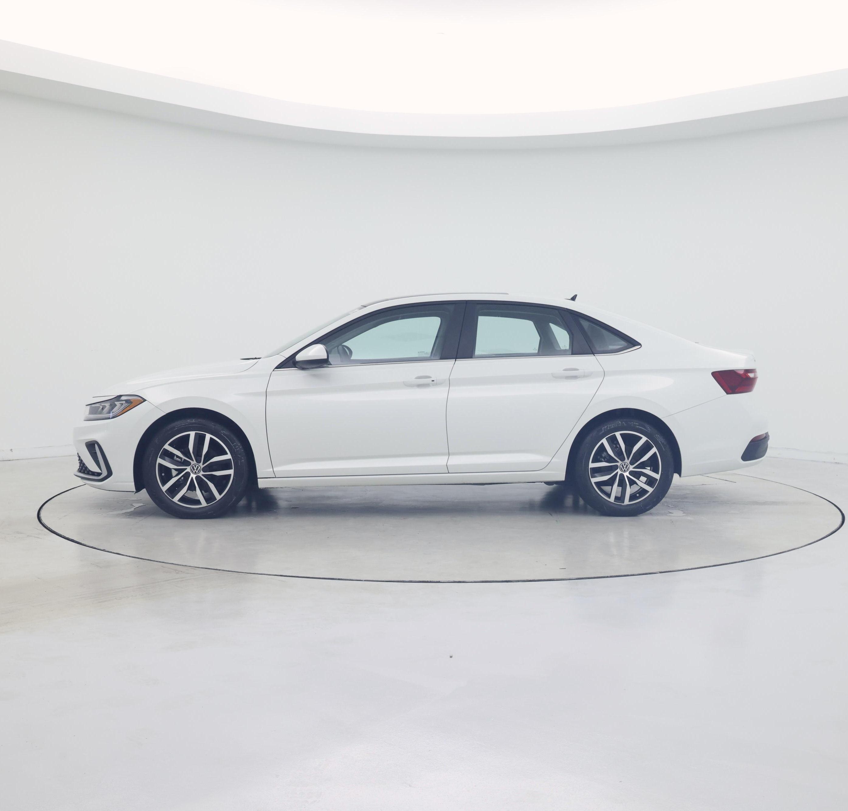 Thumbnail: 2025 Volkswagen Jetta - 3