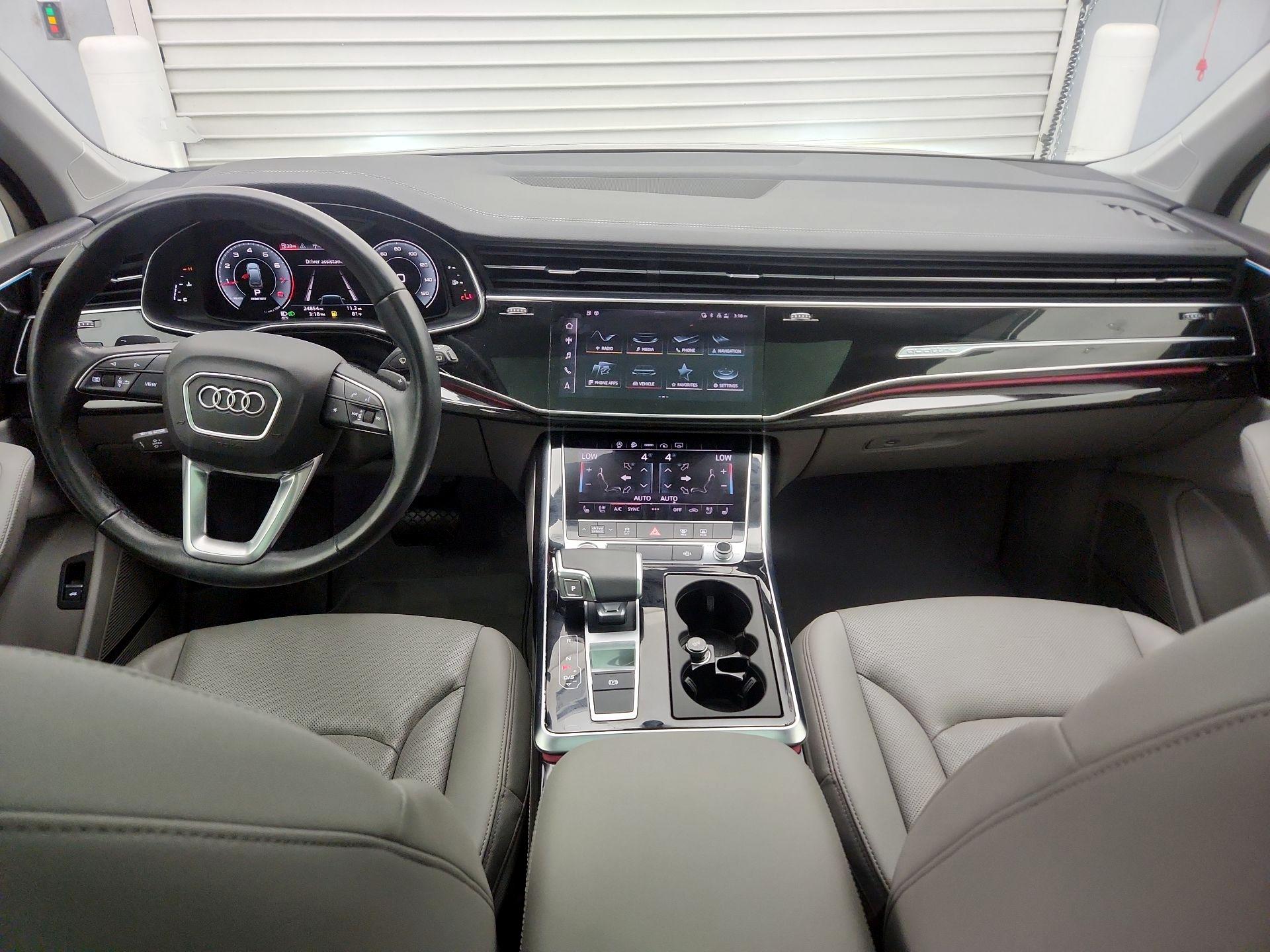 Thumbnail: 2023 Audi Q7 - 9