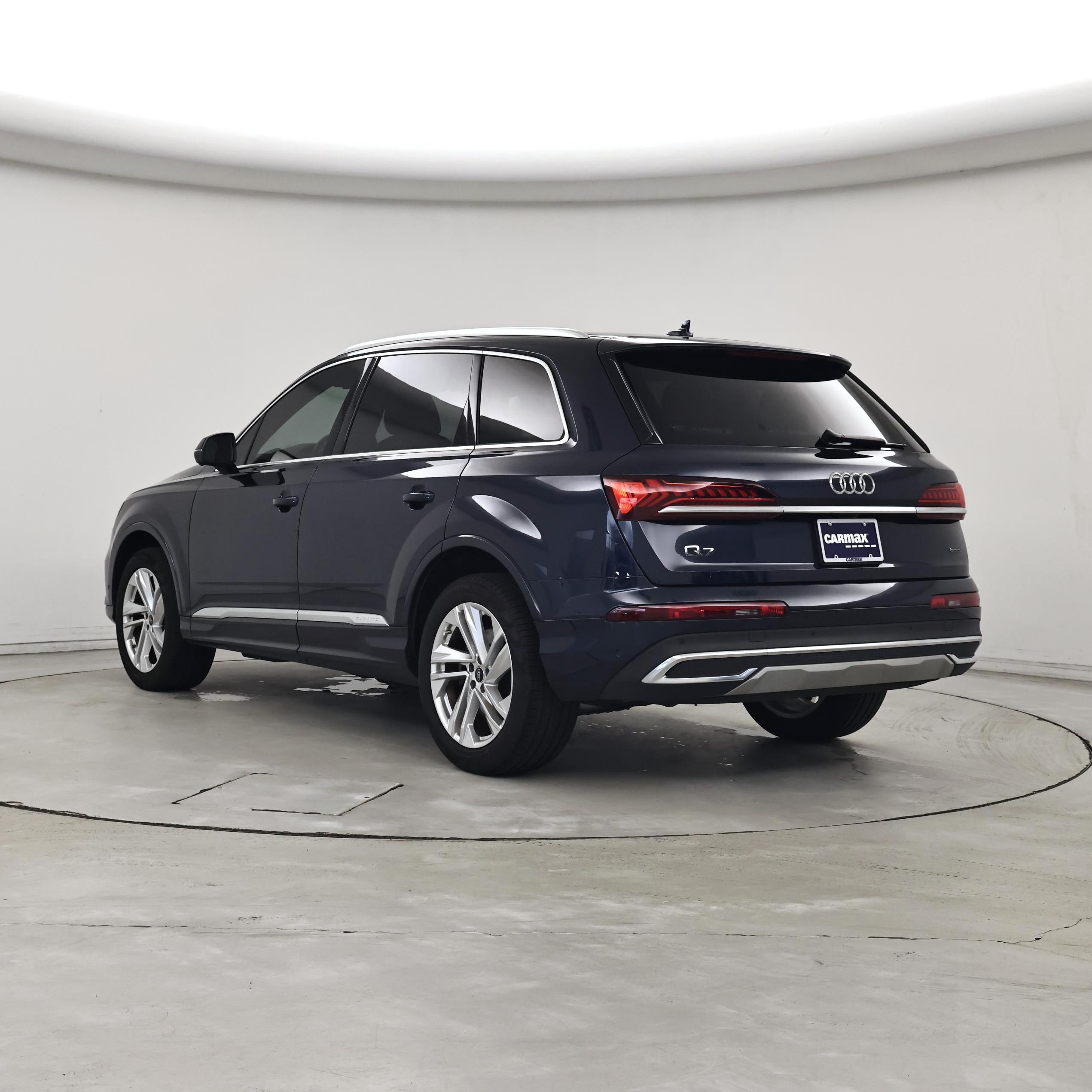 Thumbnail: 2023 Audi Q7 - 2