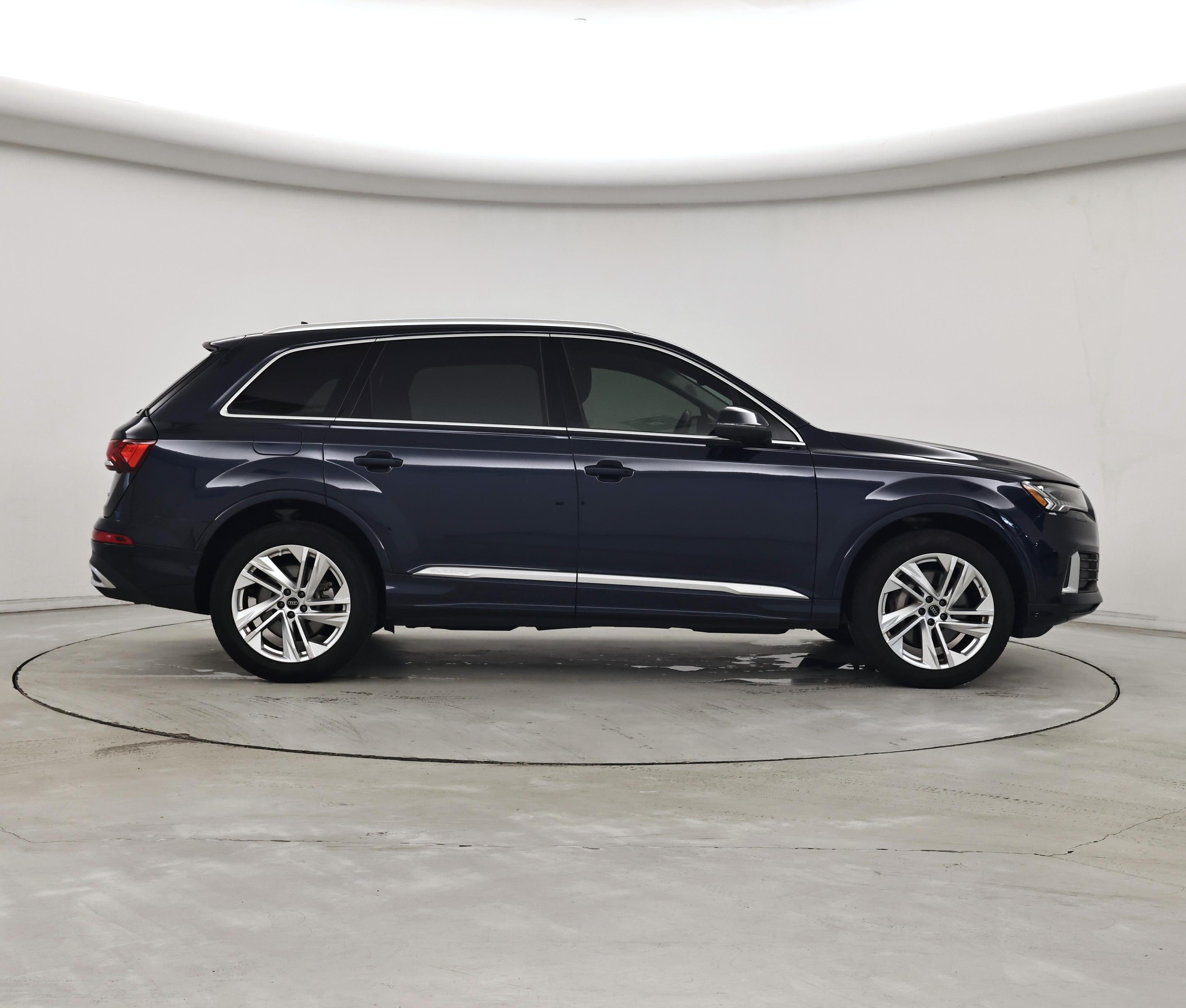 Thumbnail: 2023 Audi Q7 - 7