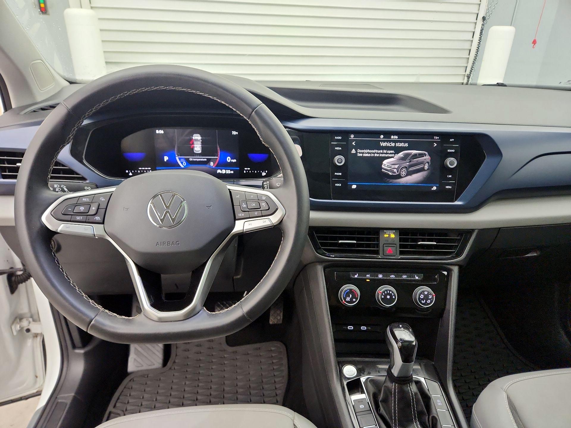 Thumbnail: 2023 Volkswagen Taos - 9