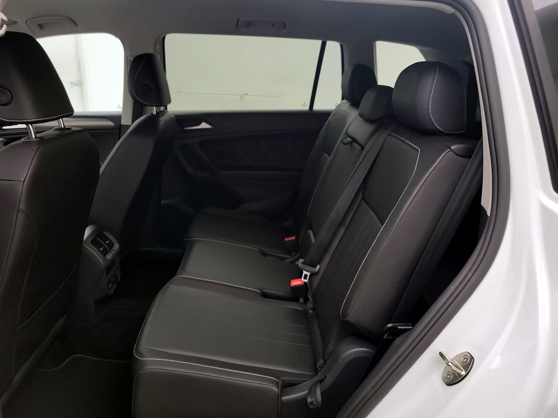 Thumbnail: 2023 Volkswagen Tiguan - 19