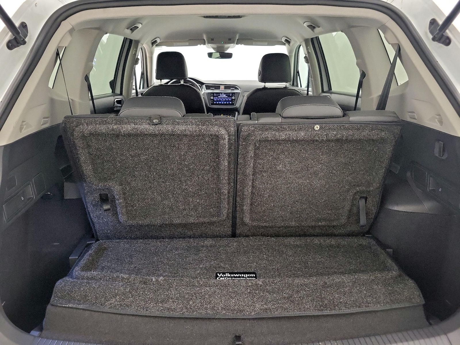 2023 Volkswagen Tiguan SE - Photo 22