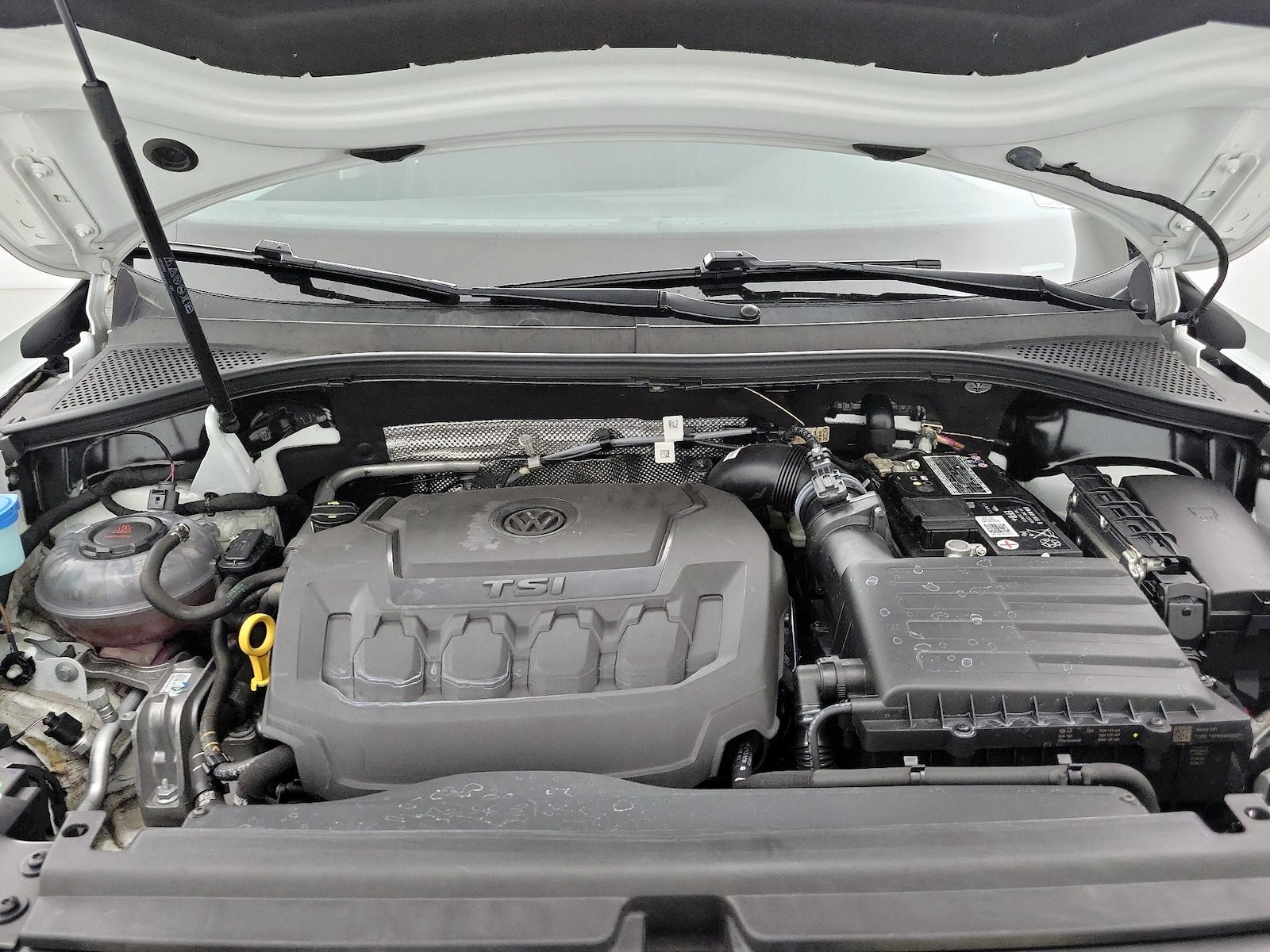 2023 Volkswagen Tiguan SE - Photo 24