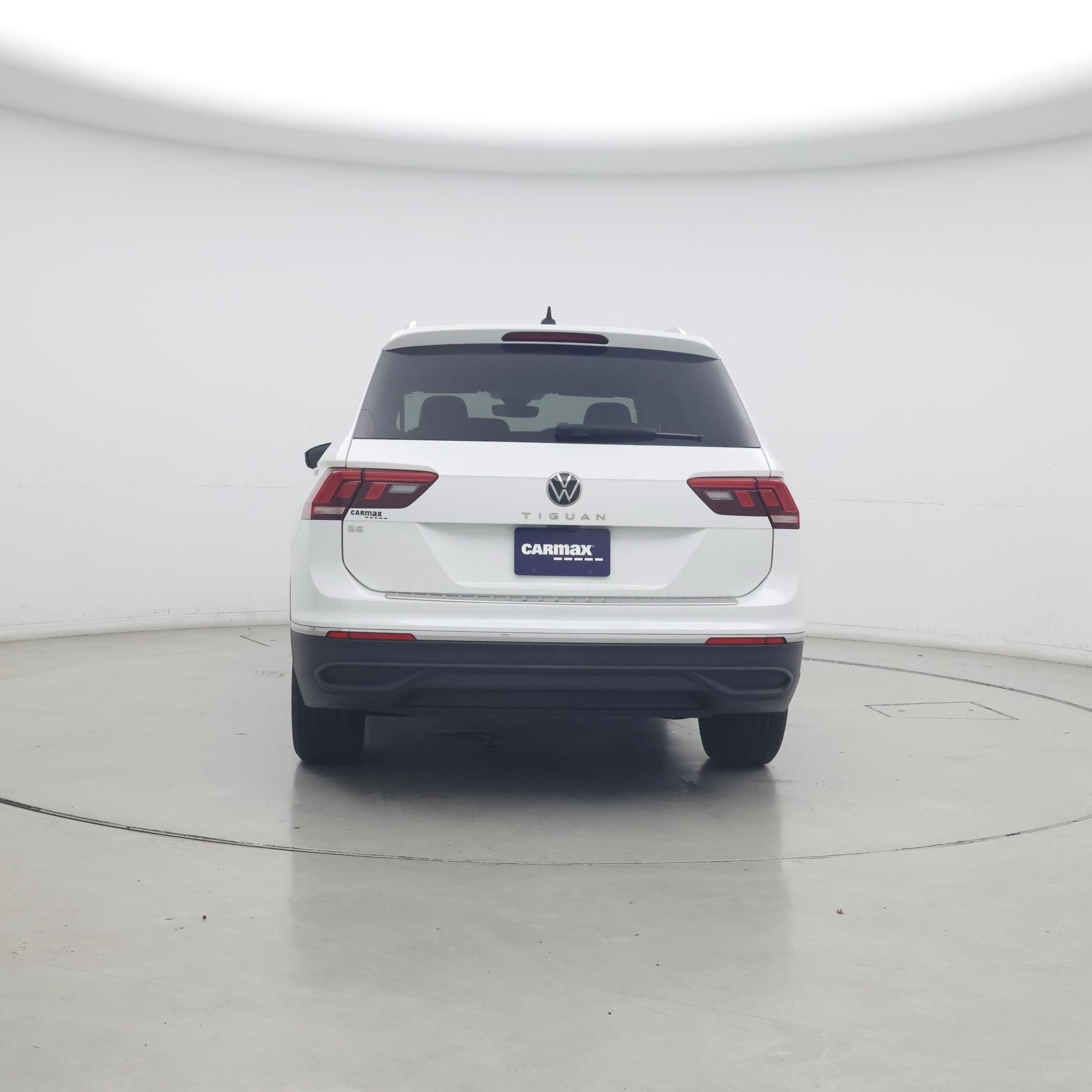 Thumbnail: 2023 Volkswagen Tiguan - 6