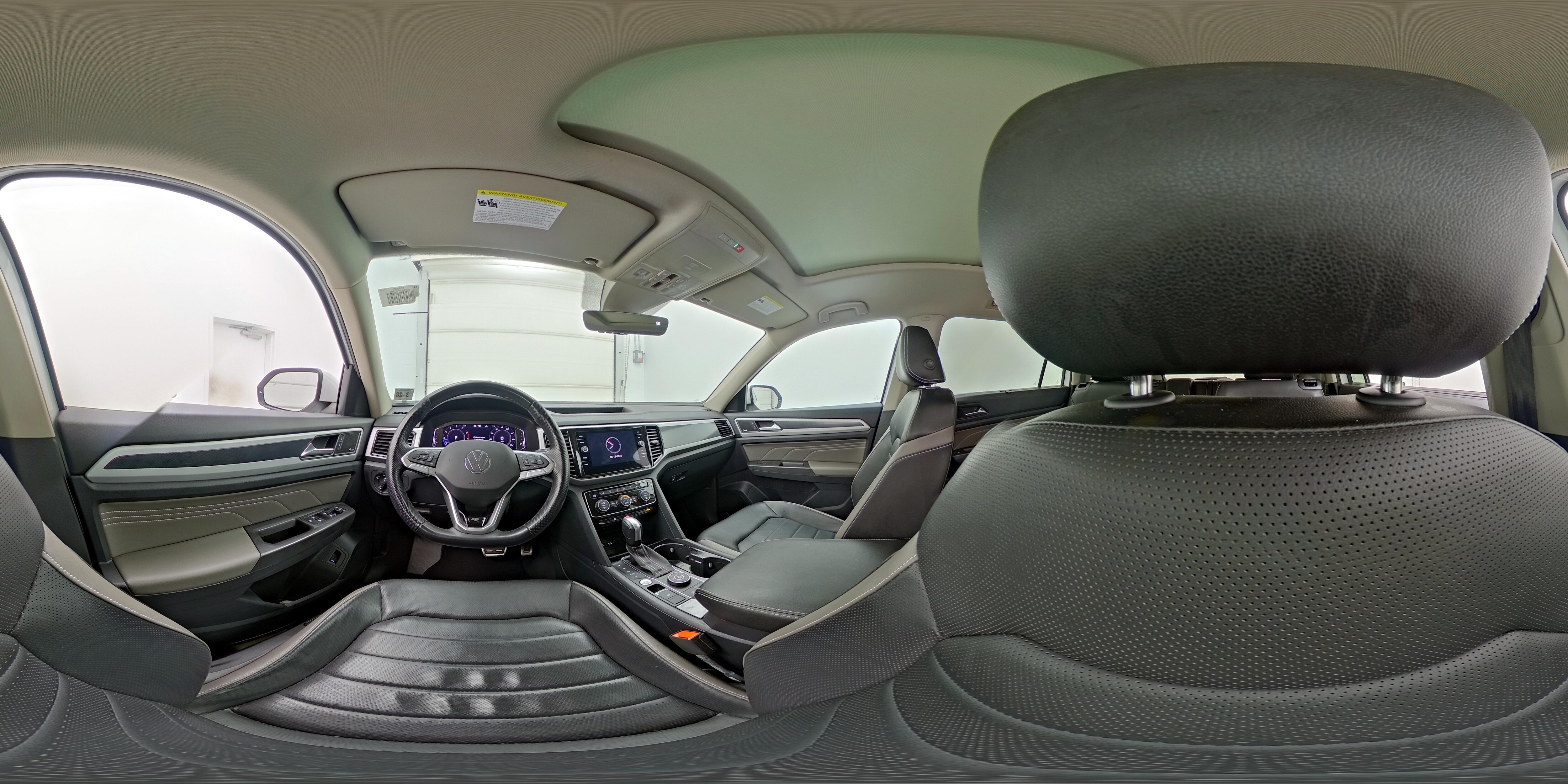 2023 Volkswagen Atlas SEL Premium R-Line - Photo 30
