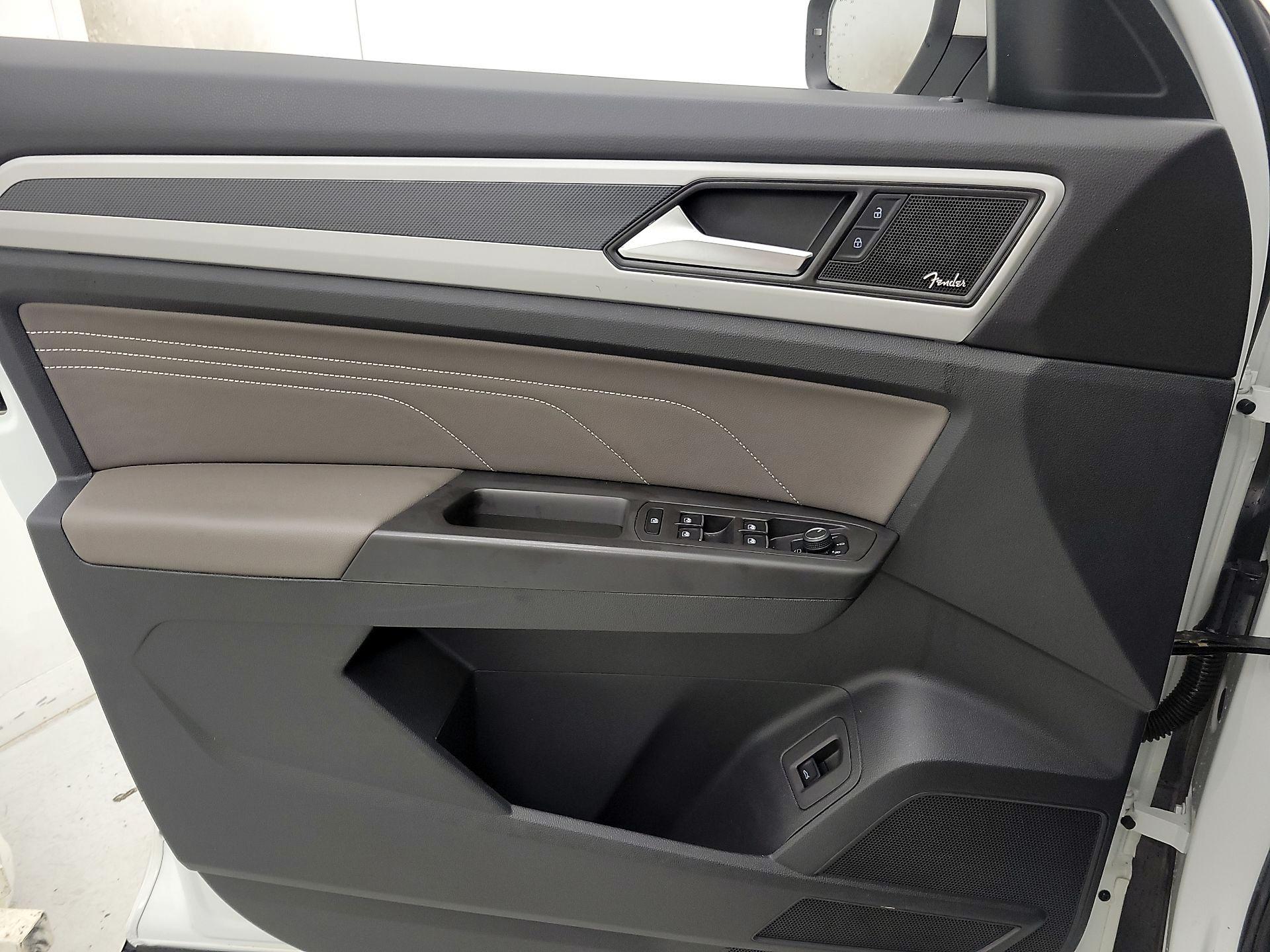 Thumbnail: 2023 Volkswagen Atlas - 12