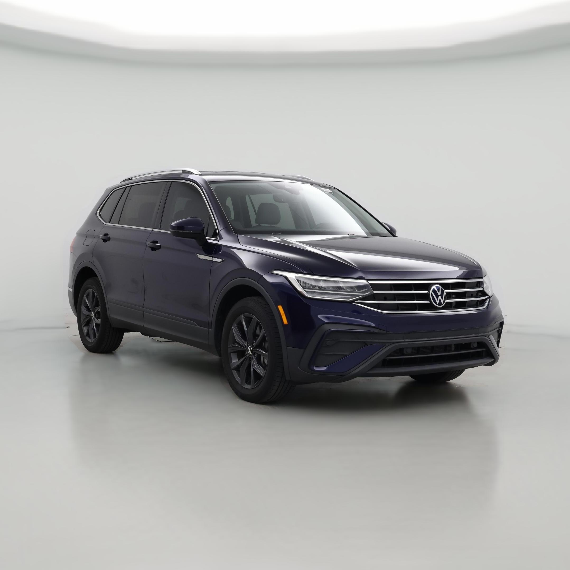 Thumbnail: 2023 Volkswagen Tiguan - 1
