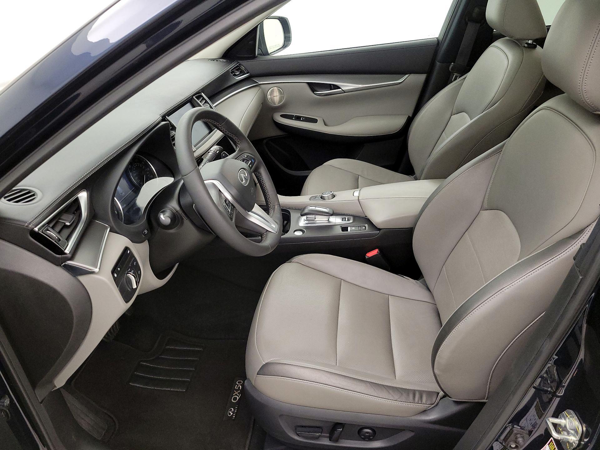 Thumbnail: 2024 INFINITI QX50 - 11
