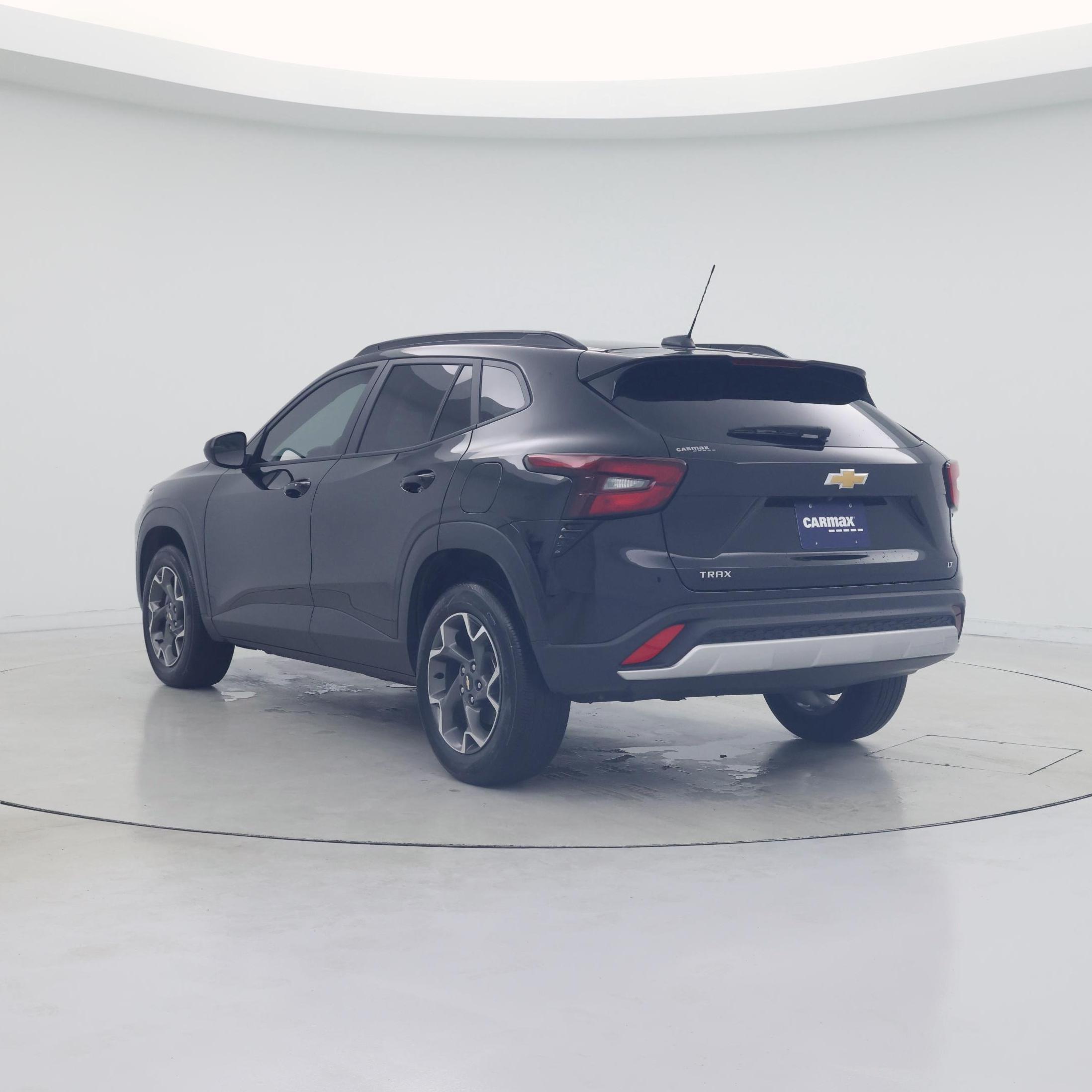 Thumbnail: 2025 Chevrolet Trax - 2