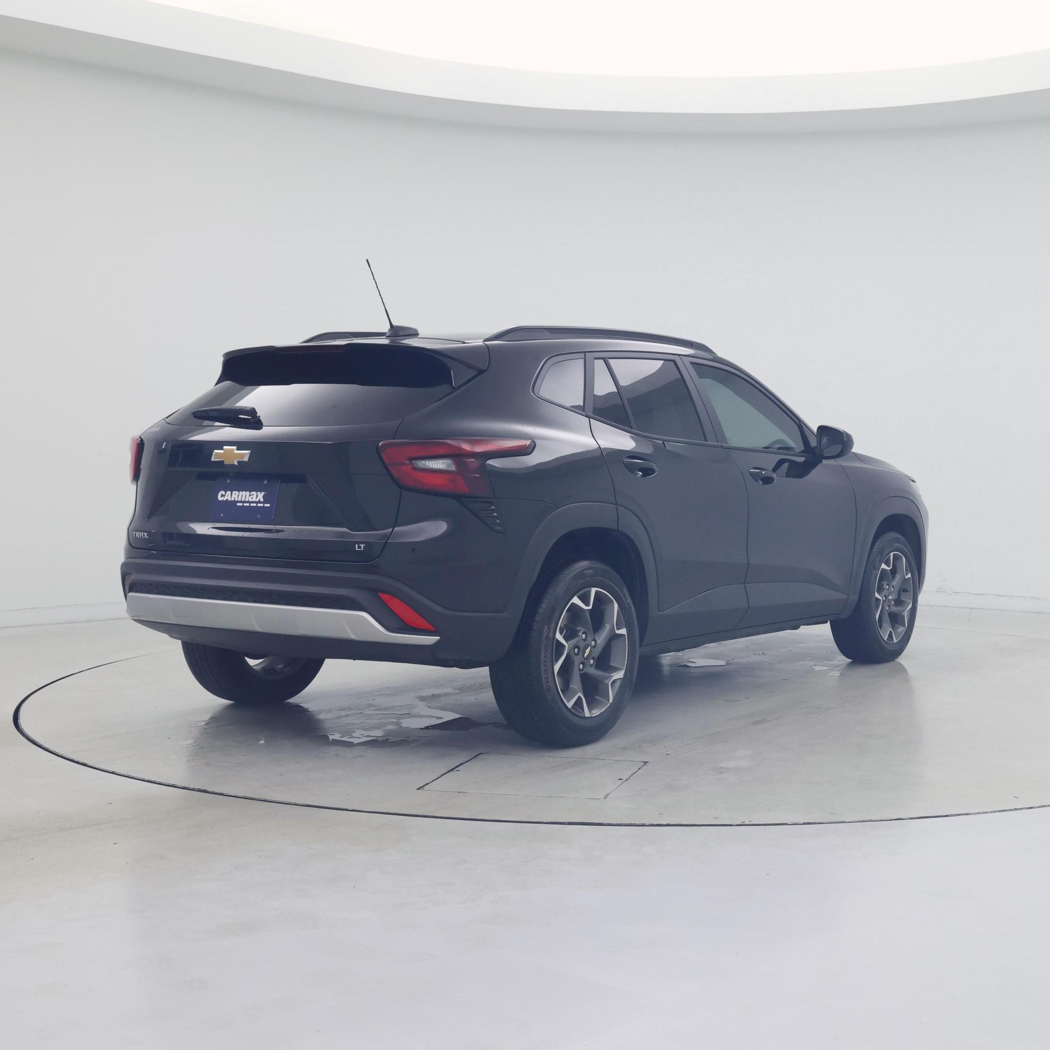 Thumbnail: 2025 Chevrolet Trax - 8