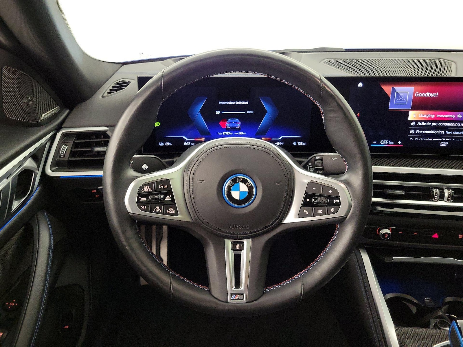 2023 BMW i4 M50 - Photo 11
