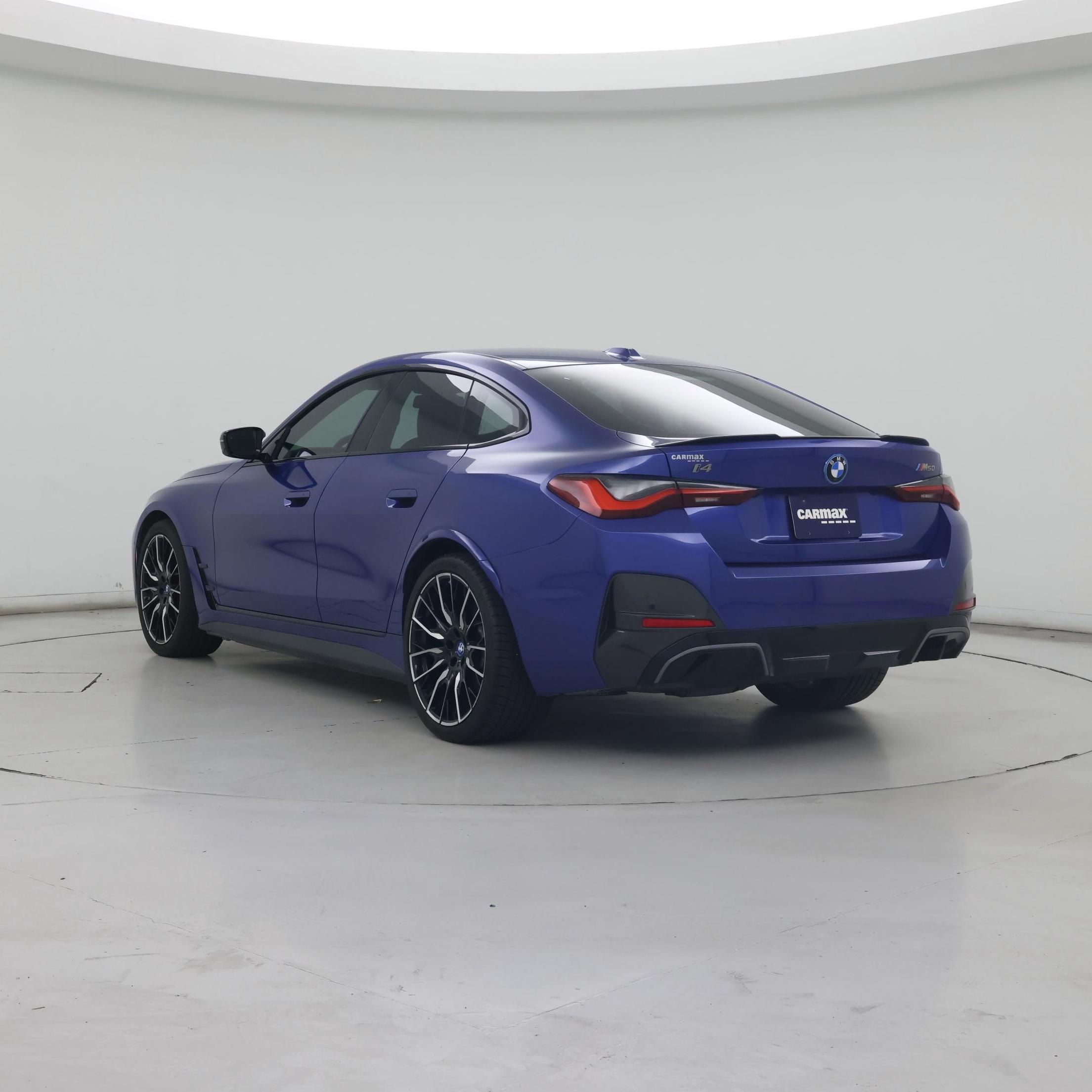 Thumbnail: 2023 BMW i4 - 2
