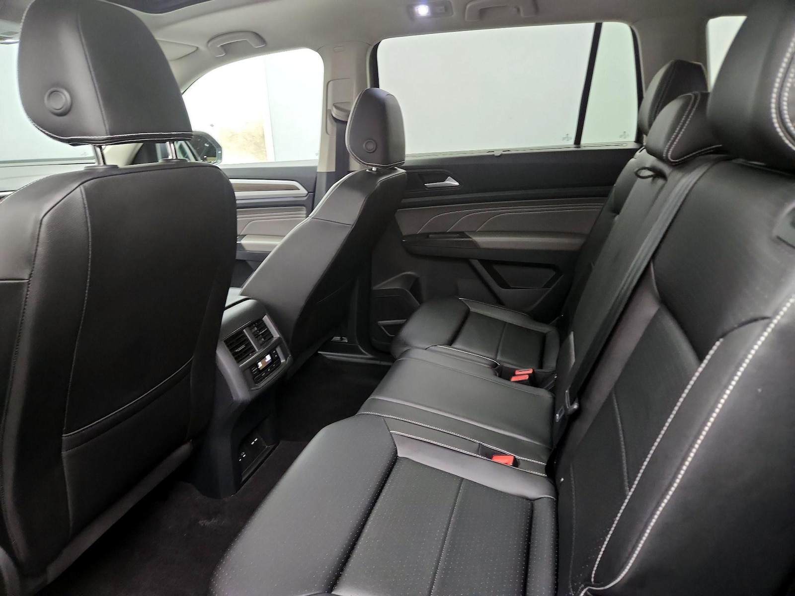 2023 Volkswagen Atlas SEL - Photo 21