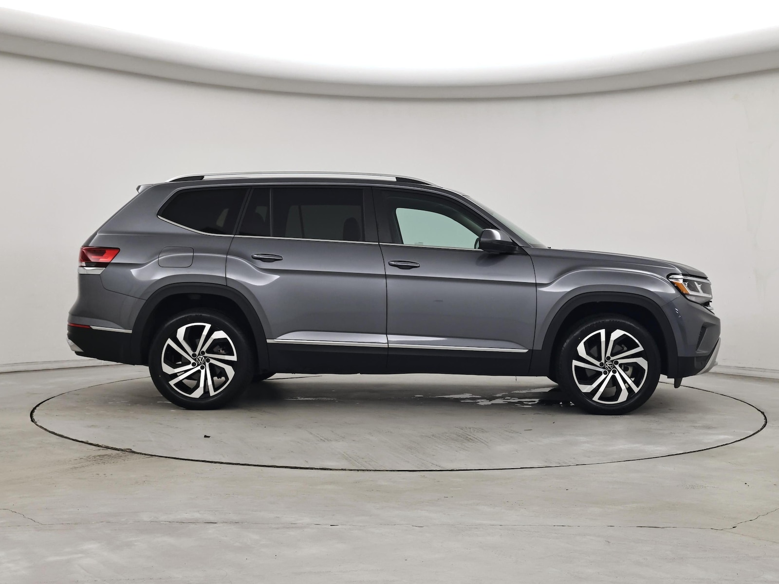 2023 Volkswagen Atlas SEL - Photo 8