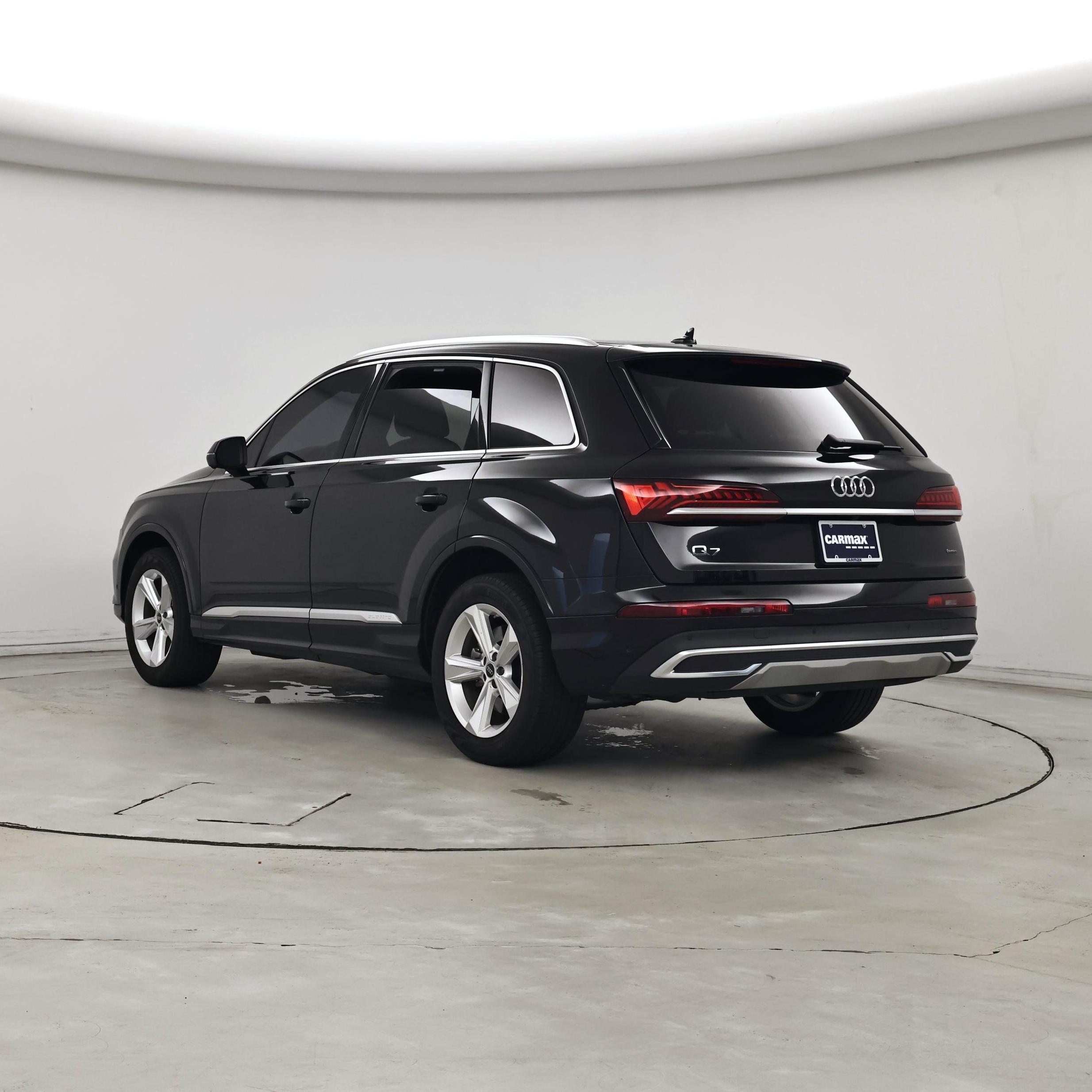 Thumbnail: 2023 Audi Q7 - 2