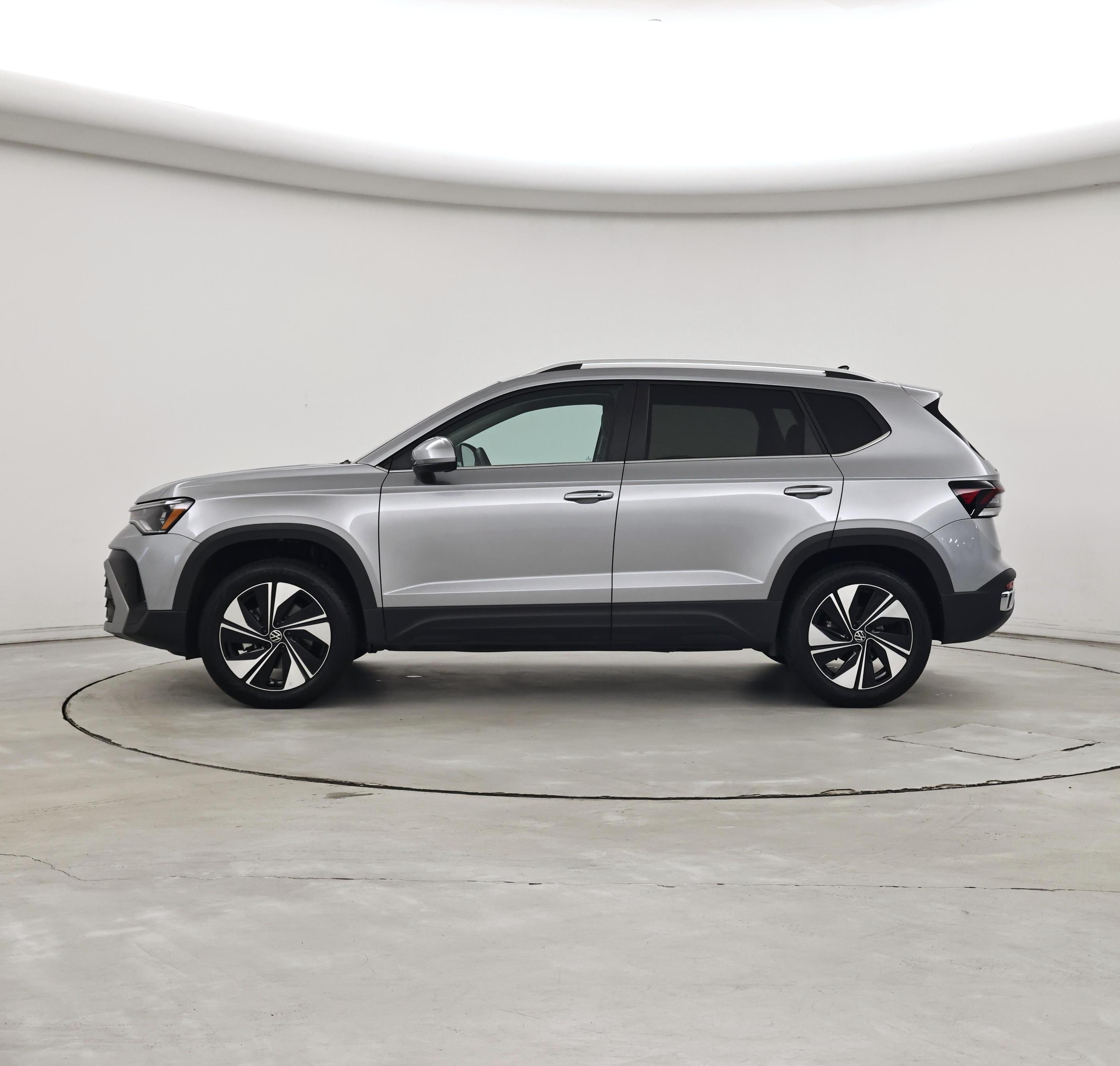 Thumbnail: 2025 Volkswagen Taos - 3