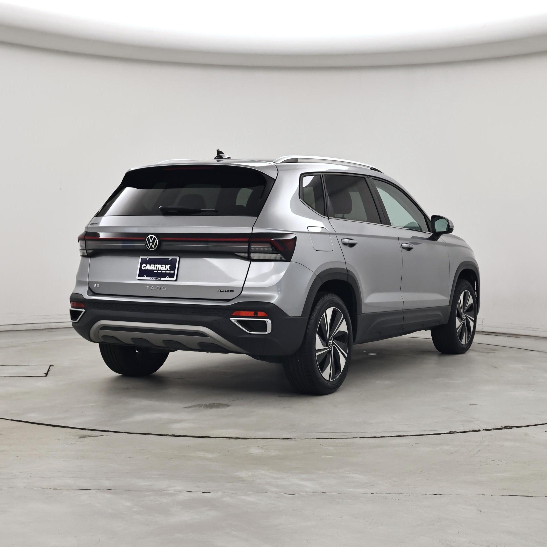 Thumbnail: 2025 Volkswagen Taos - 8