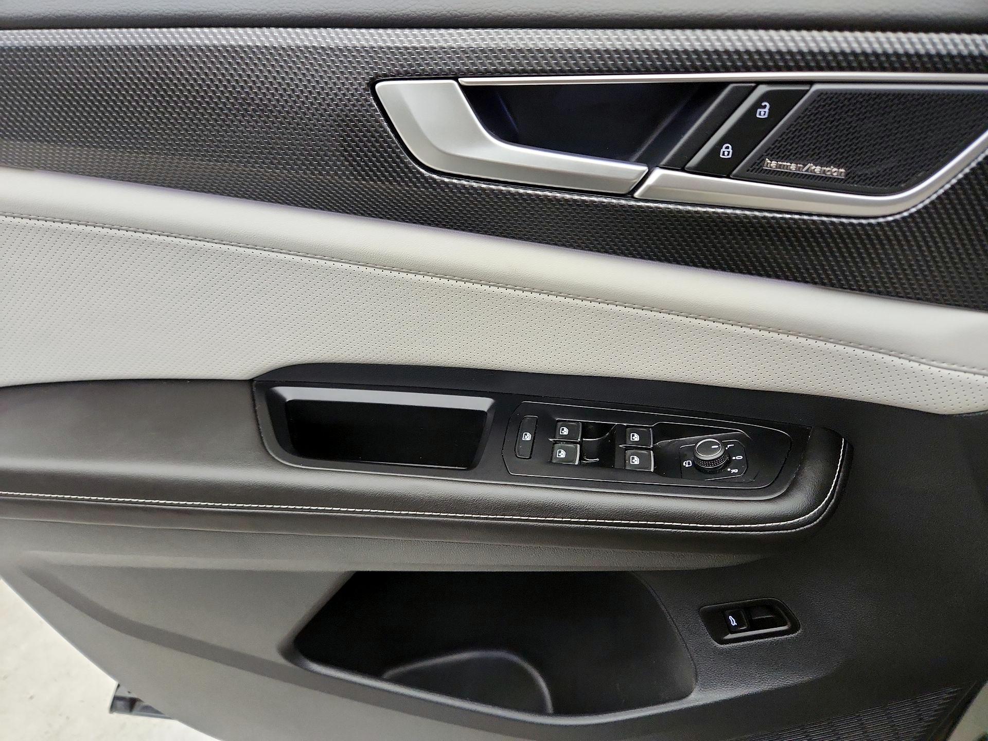 Thumbnail: 2026 Volkswagen Atlas - 12