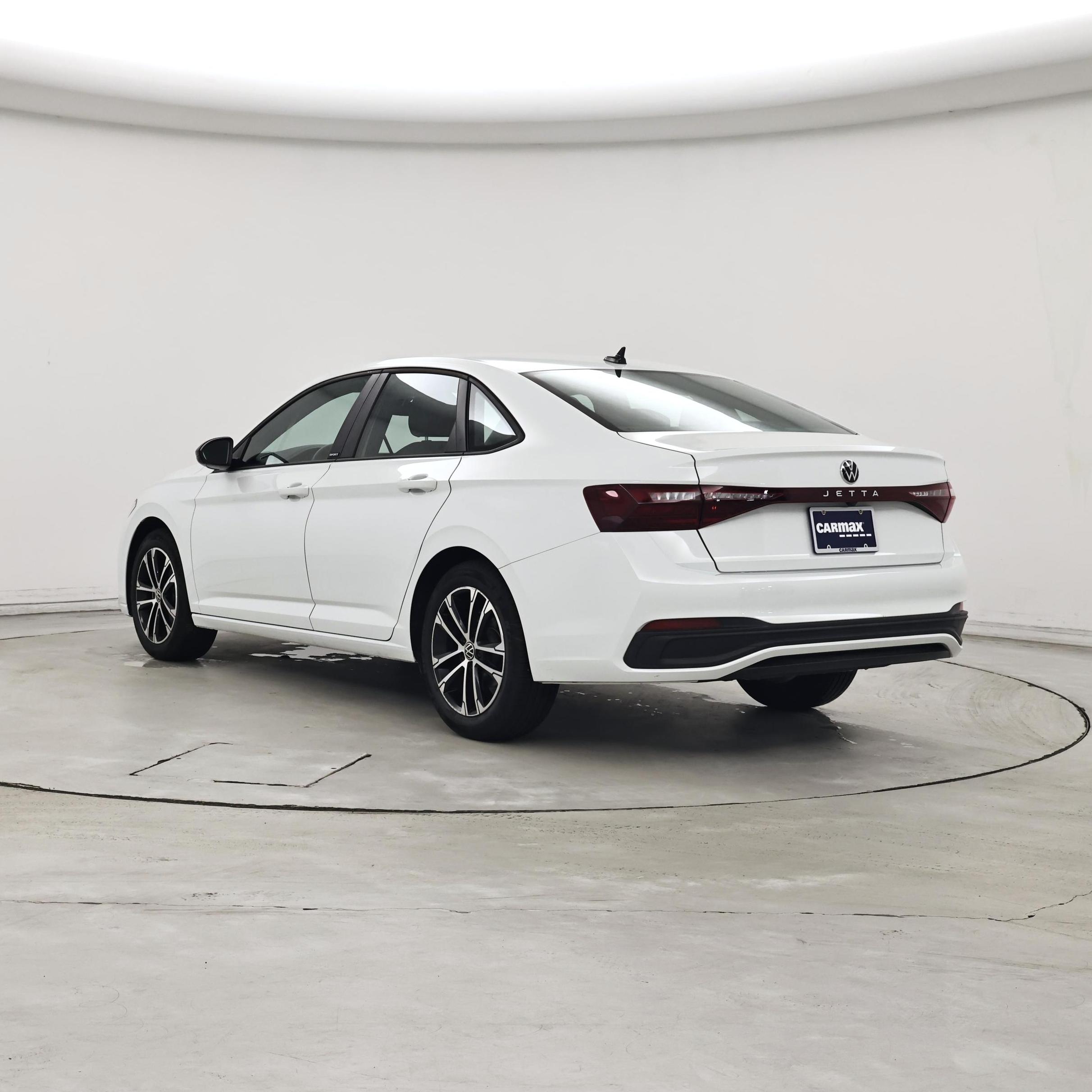 Thumbnail: 2025 Volkswagen Jetta - 2