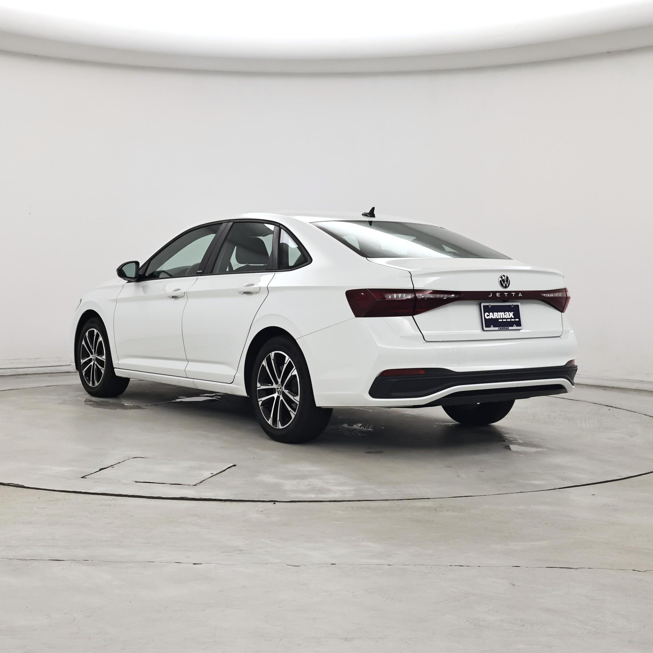 Thumbnail: 2025 Volkswagen Jetta - 2