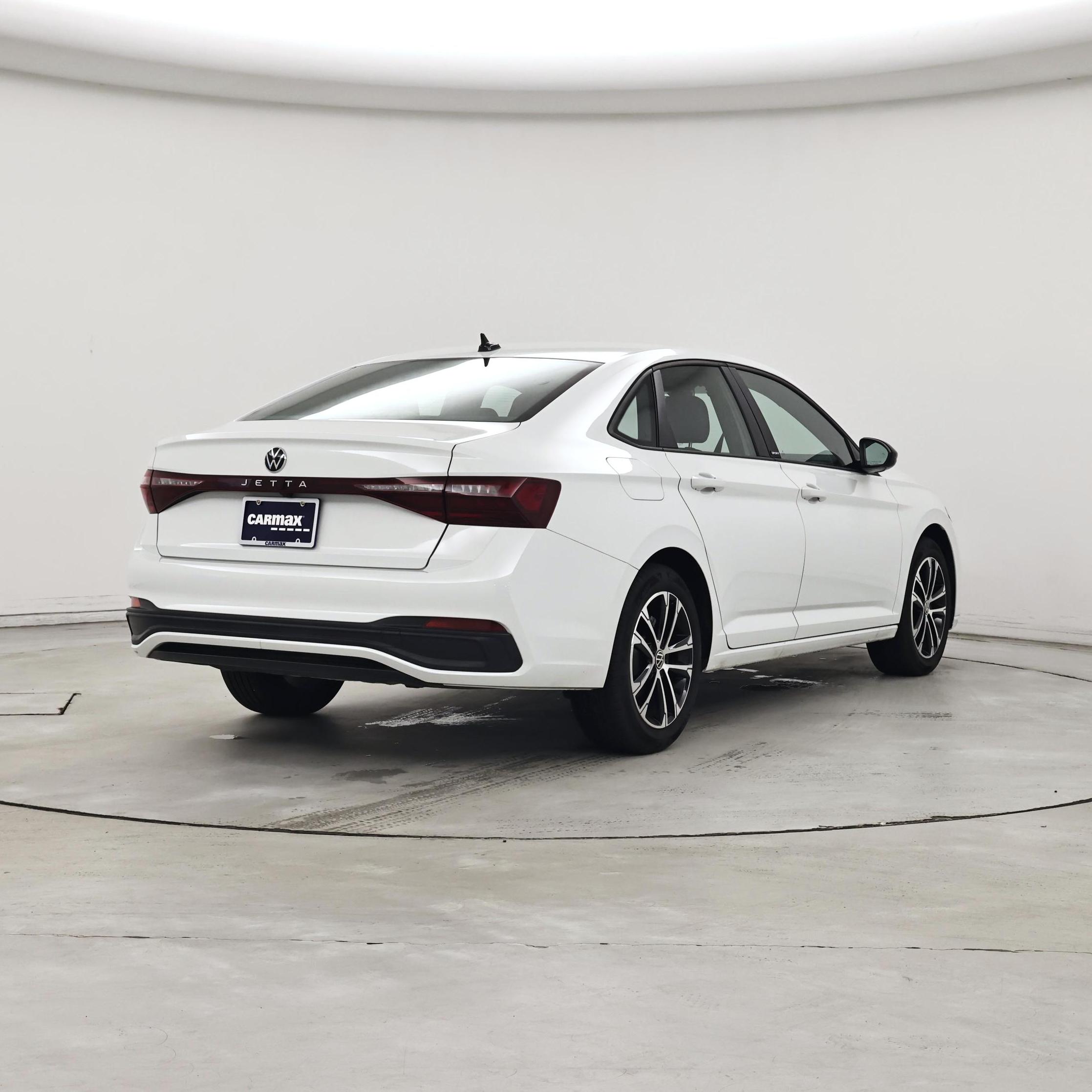 Thumbnail: 2025 Volkswagen Jetta - 8