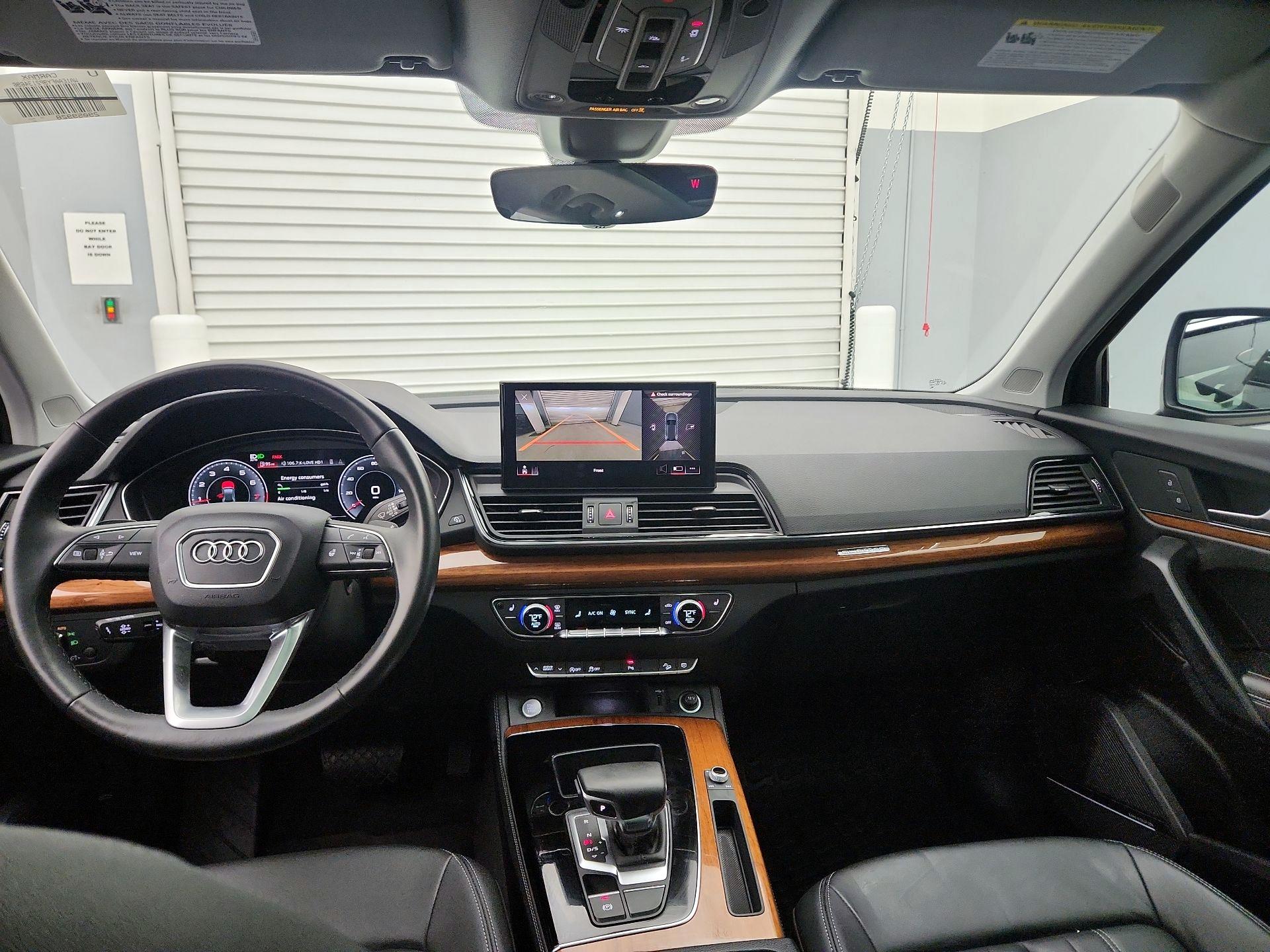 Thumbnail: 2023 Audi Q5 - 9