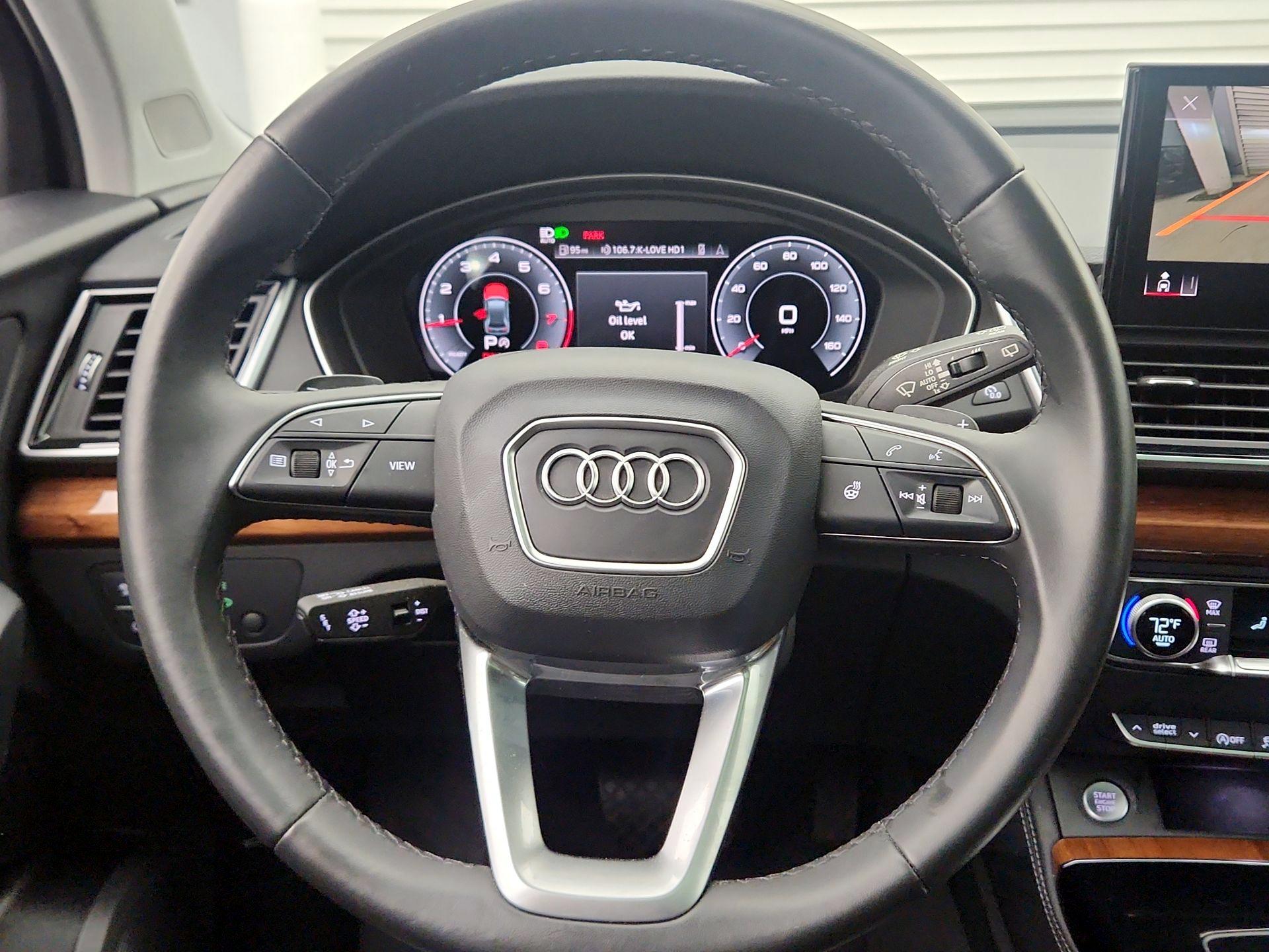 Thumbnail: 2023 Audi Q5 - 10