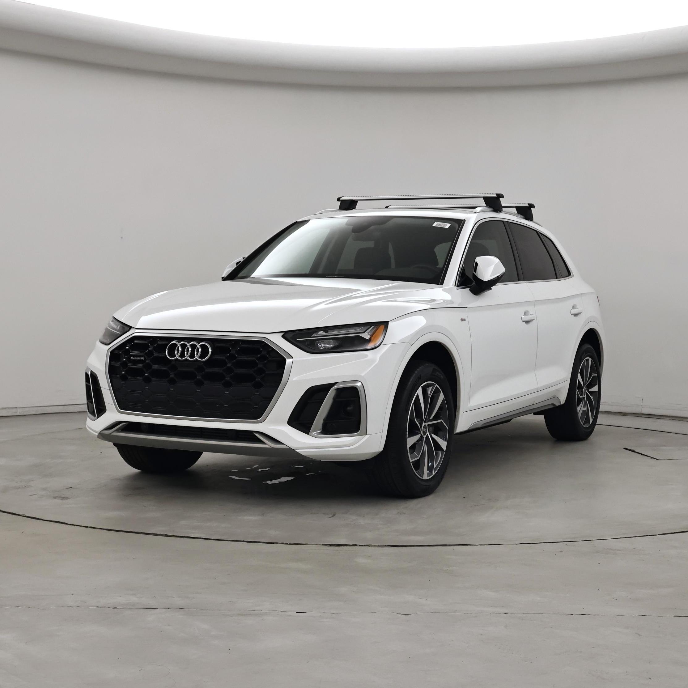Thumbnail: 2023 Audi Q5 - 4