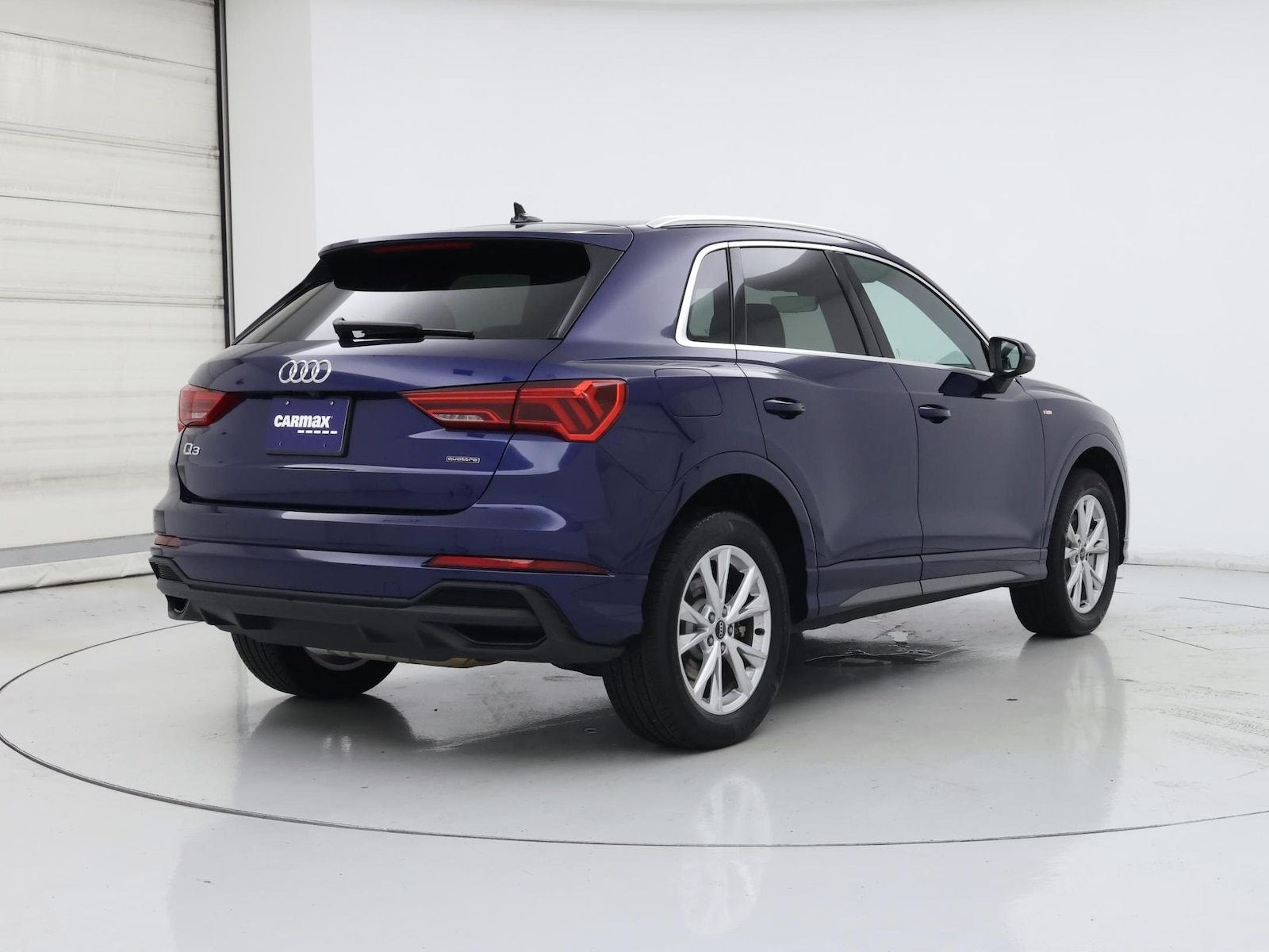 2024 Audi Q3 S Line Premium Plus - Photo 9