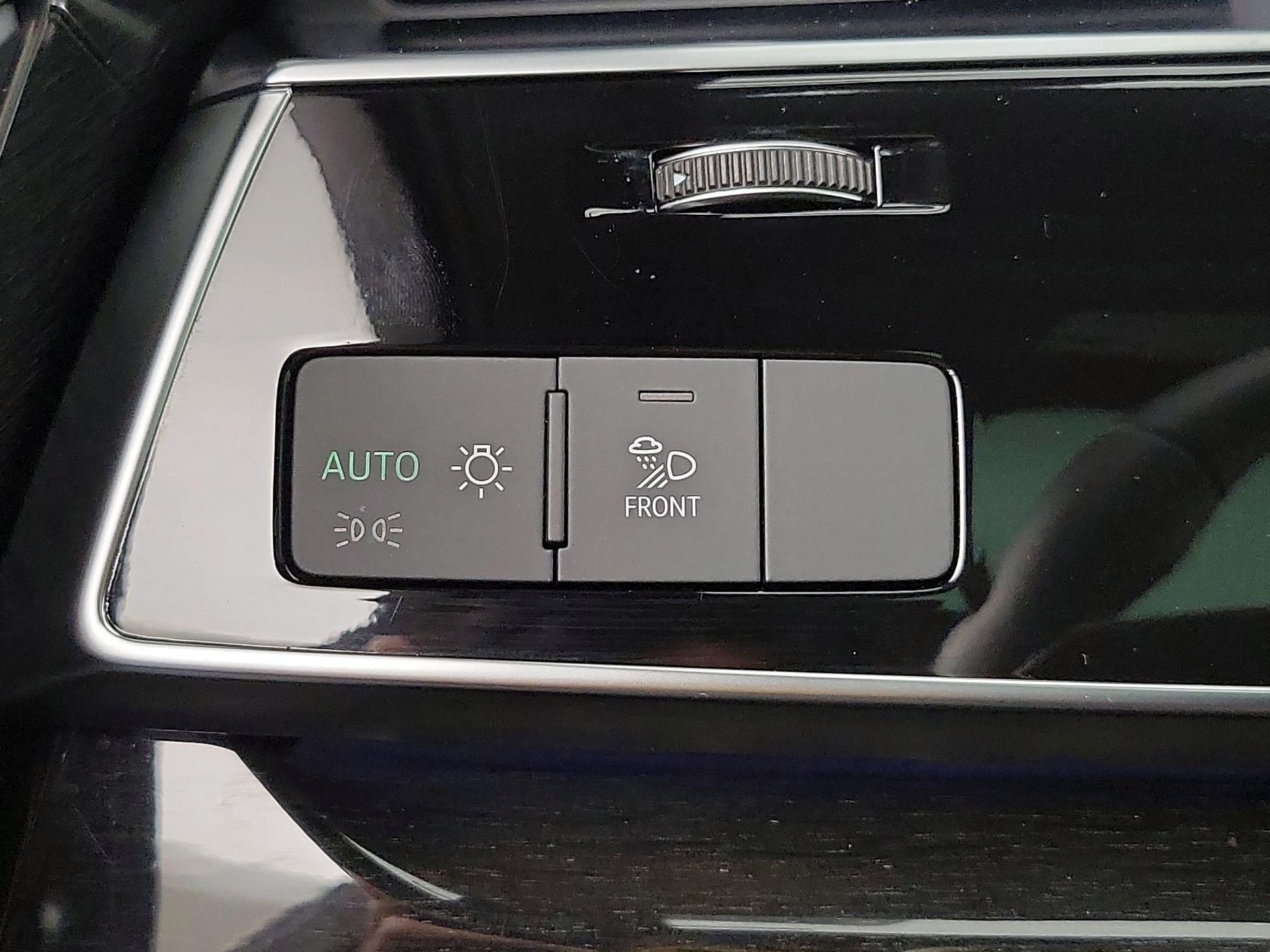 Thumbnail: 2023 Audi Q7 - 13
