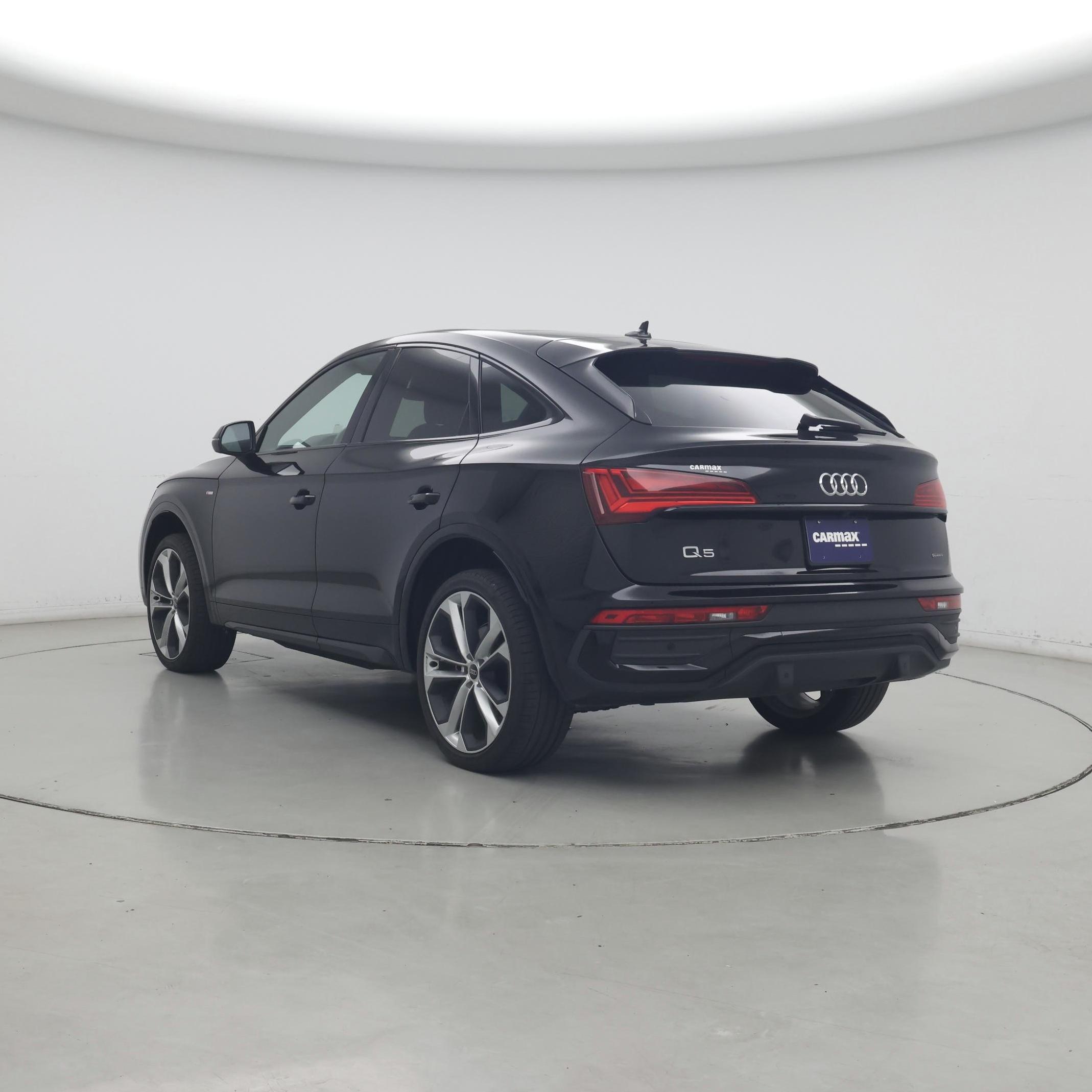 Thumbnail: 2023 Audi Q5 - 2