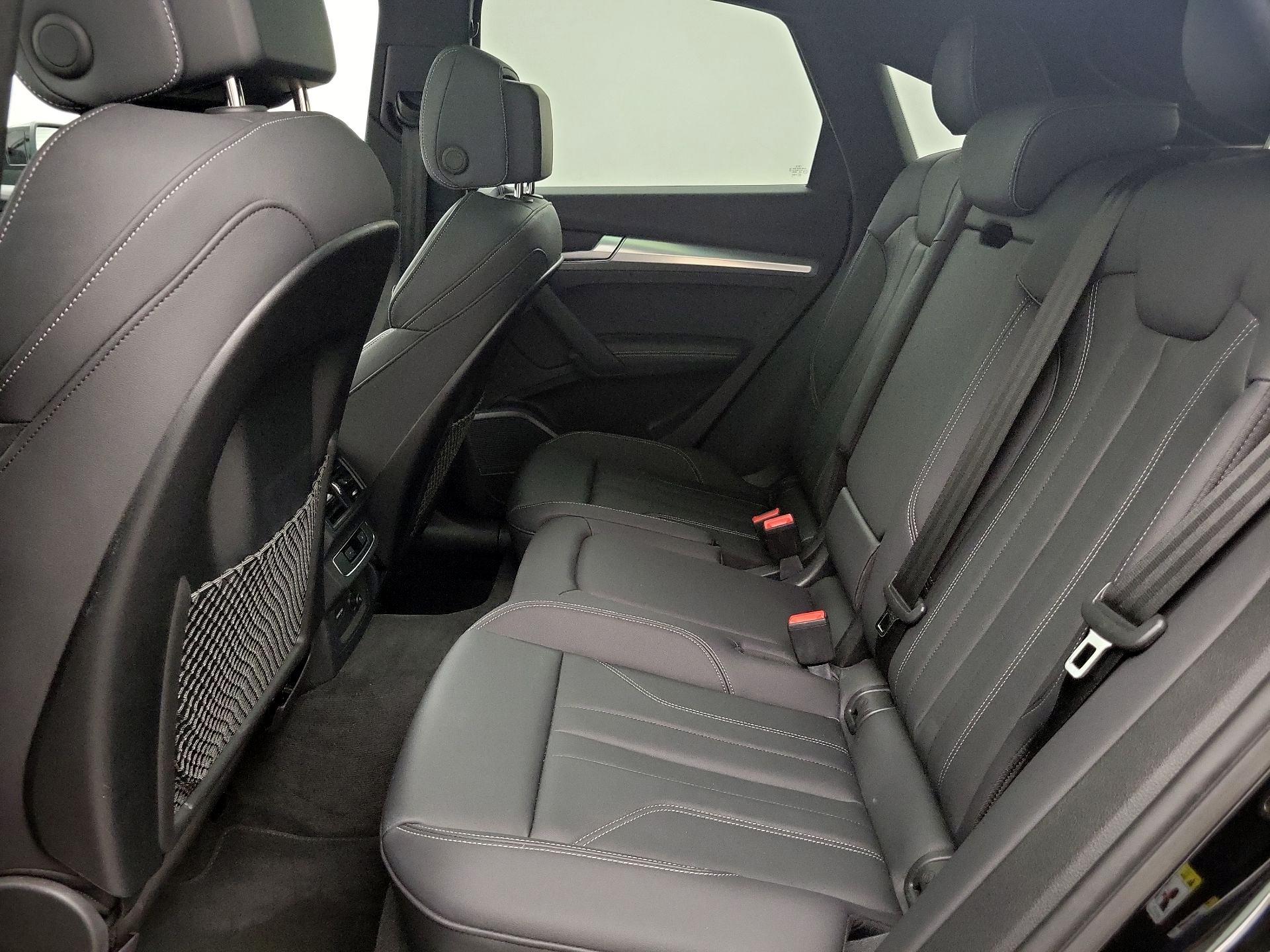 Thumbnail: 2023 Audi Q5 - 20