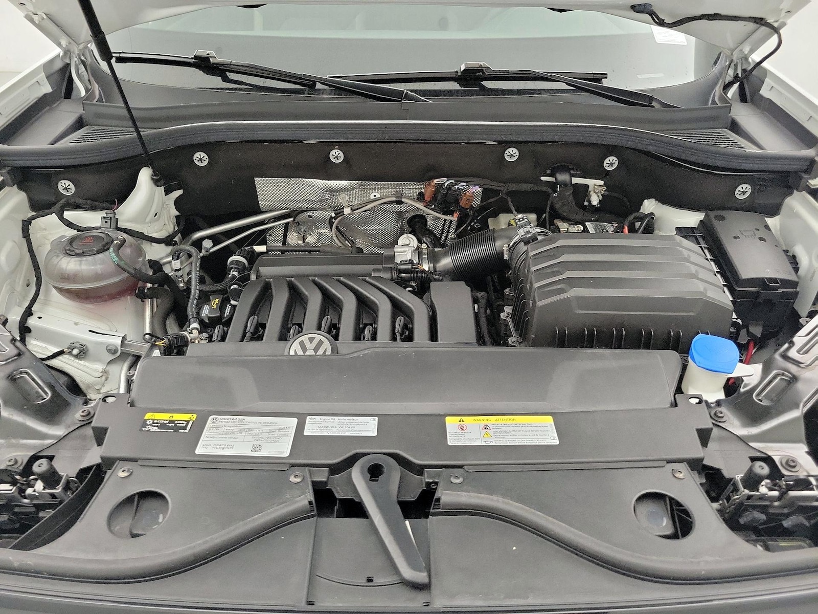 2023 Volkswagen Atlas Cross Sport SEL Premium R-Line - Photo 23