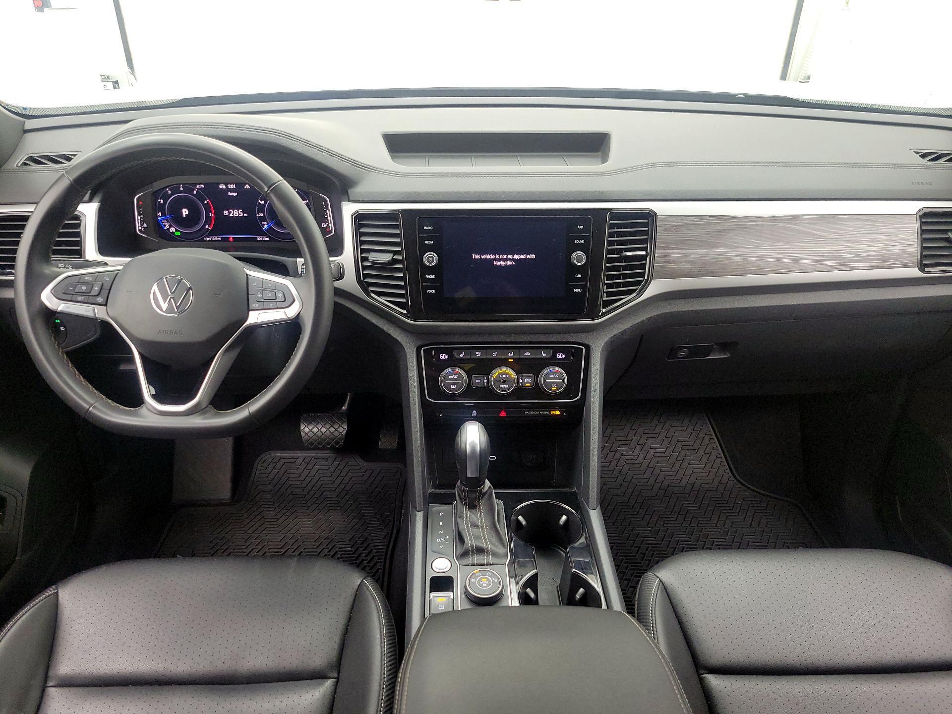 Thumbnail: 2023 Volkswagen Atlas - 9