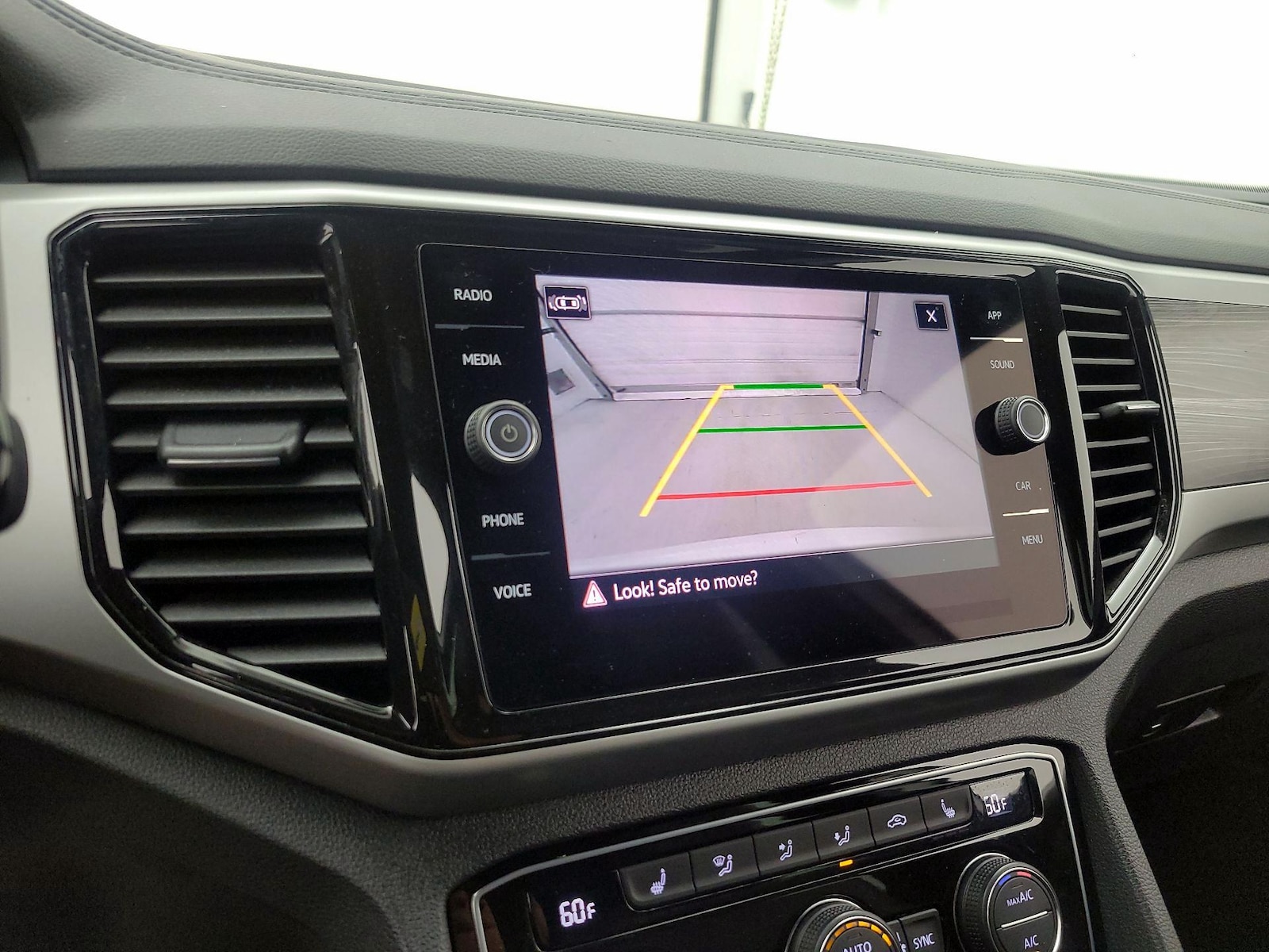 2023 Volkswagen Atlas Cross Sport SE w/Tech - Photo 15