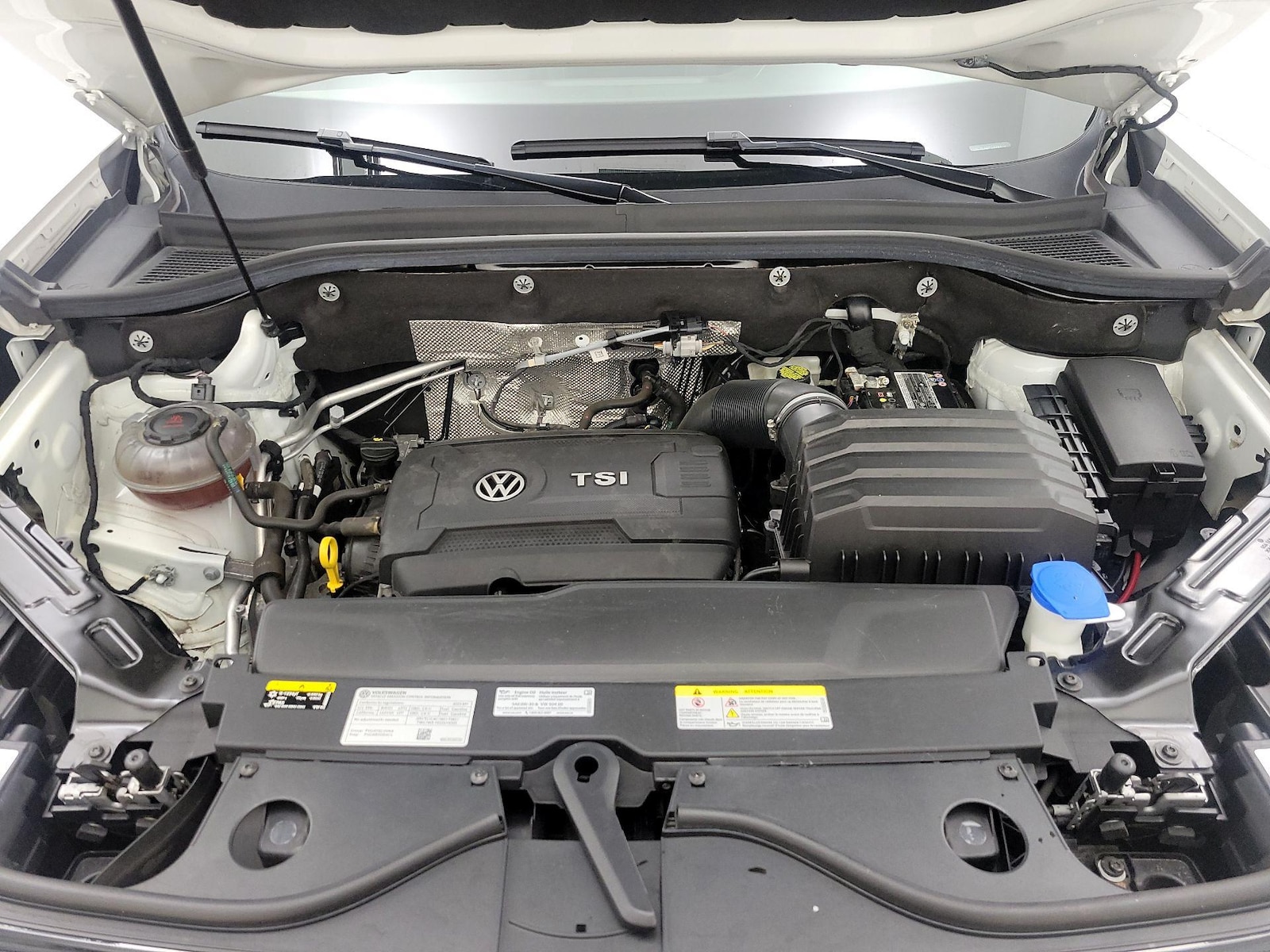 2023 Volkswagen Atlas Cross Sport SE w/Tech - Photo 22