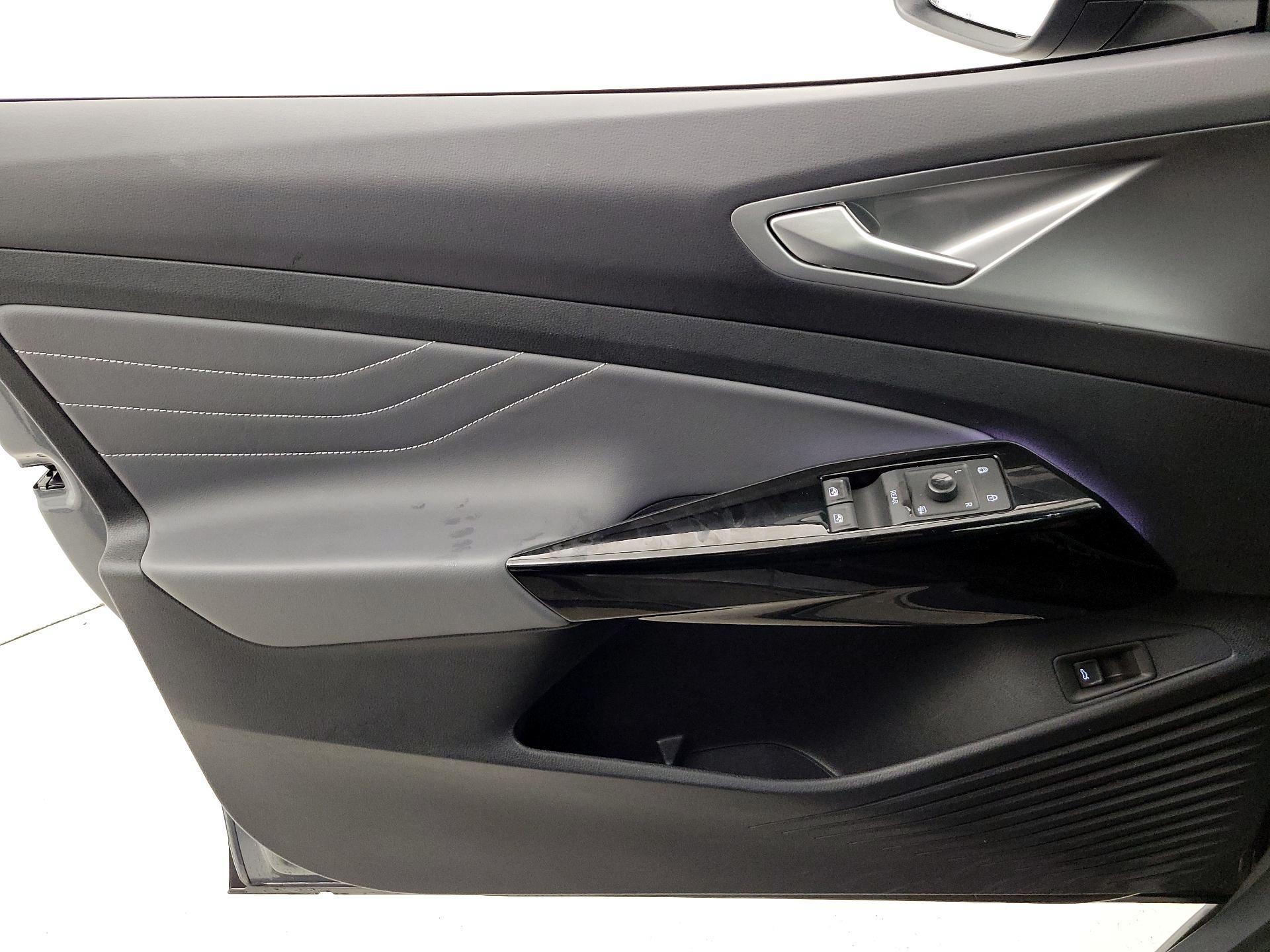 Thumbnail: 2023 Volkswagen ID.4 - 12