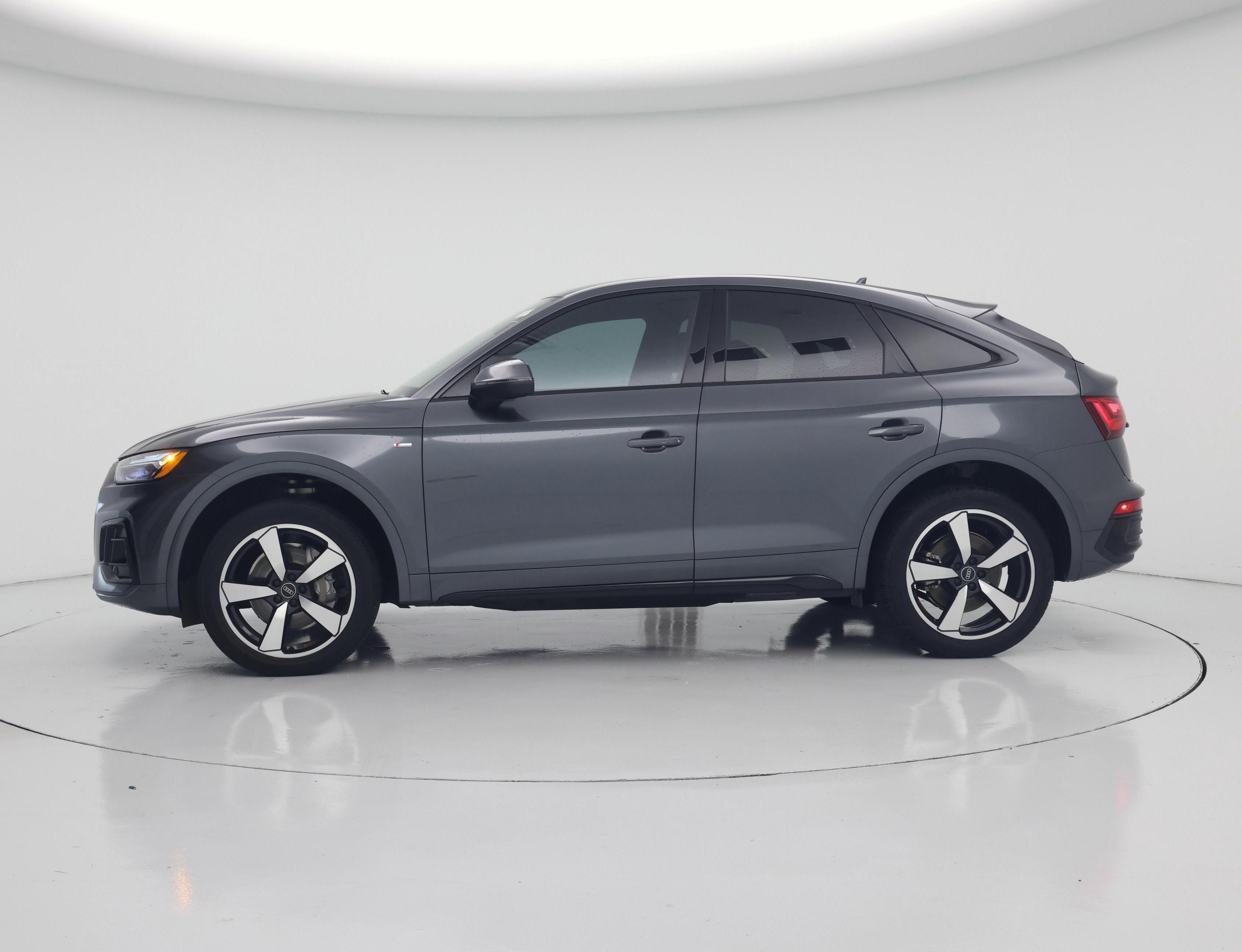 Thumbnail: 2023 Audi Q5 - 3