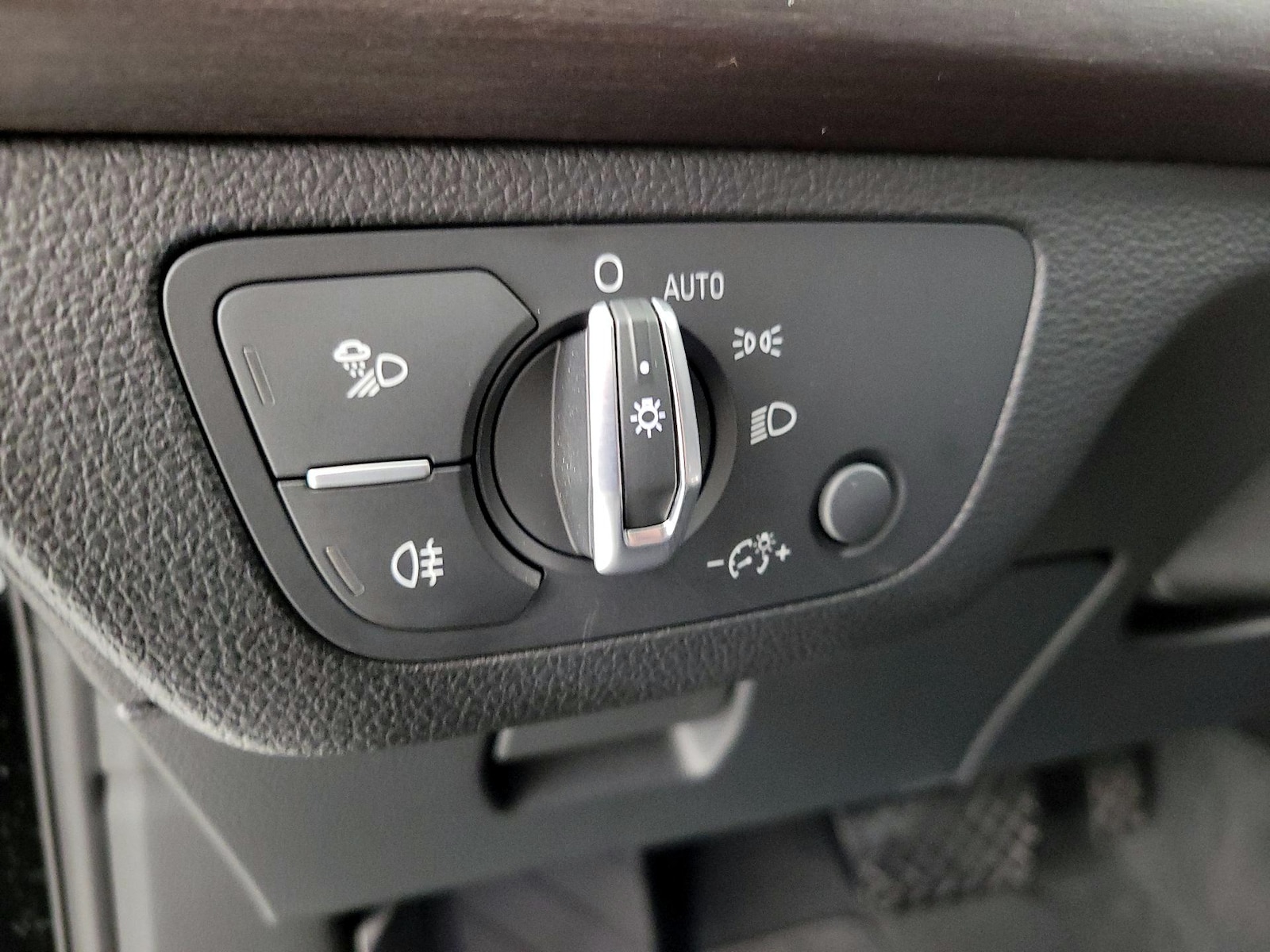 2023 Audi Q5 Premium Plus - Photo 14